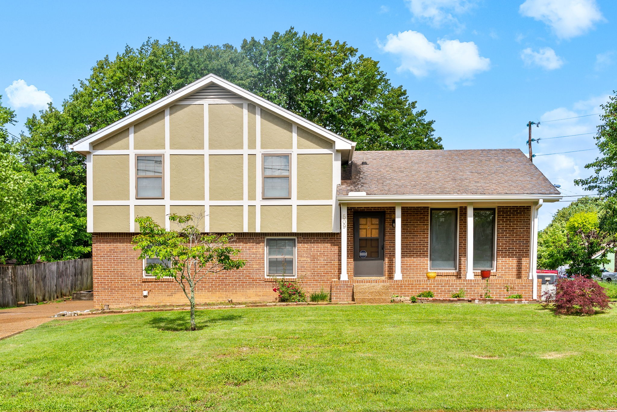 509 Jasmin Drive Property Photo 1