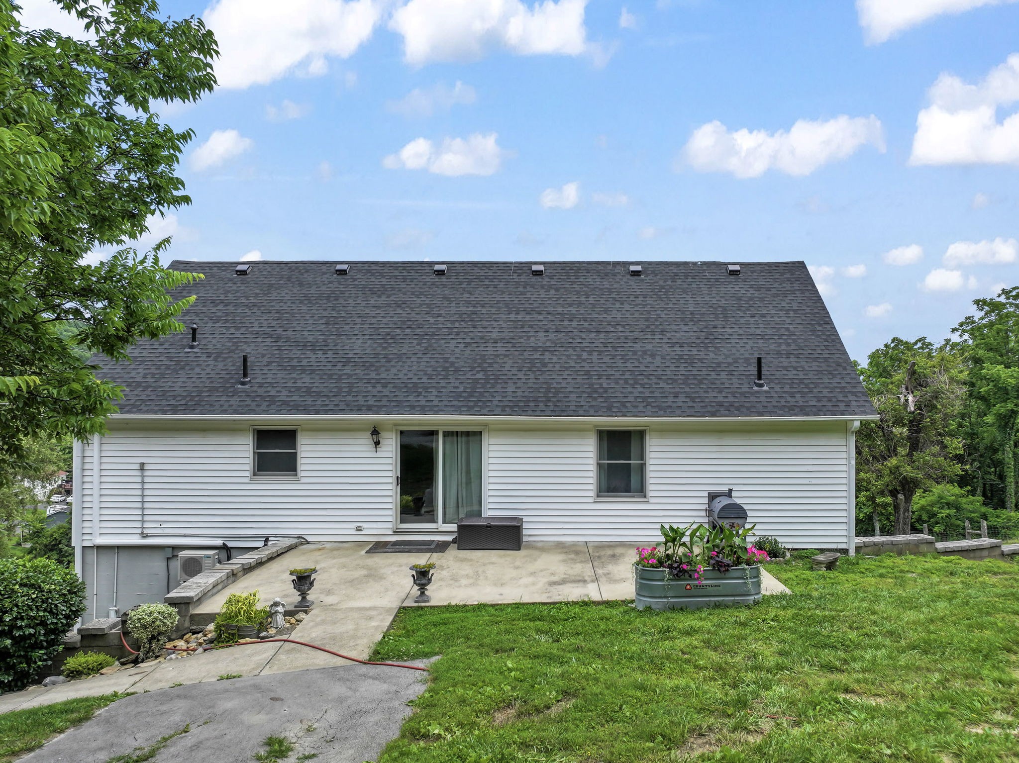 179 Ward Hollow Rd Property Photo 6