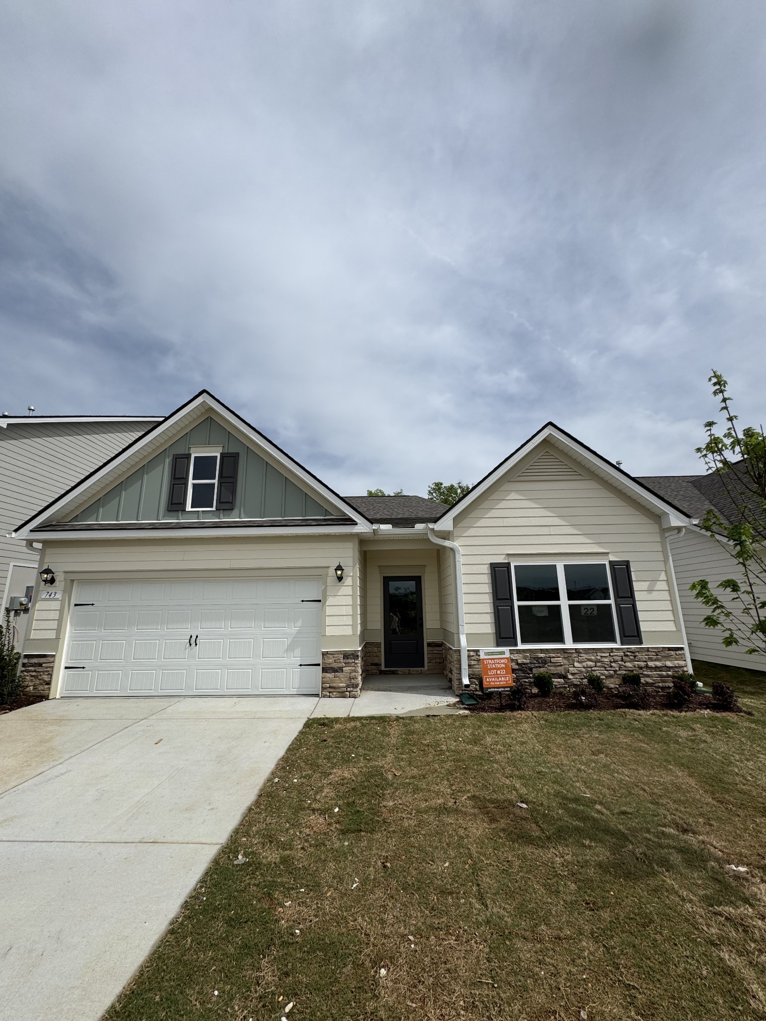 743 Chiswick Ct Property Photo 1