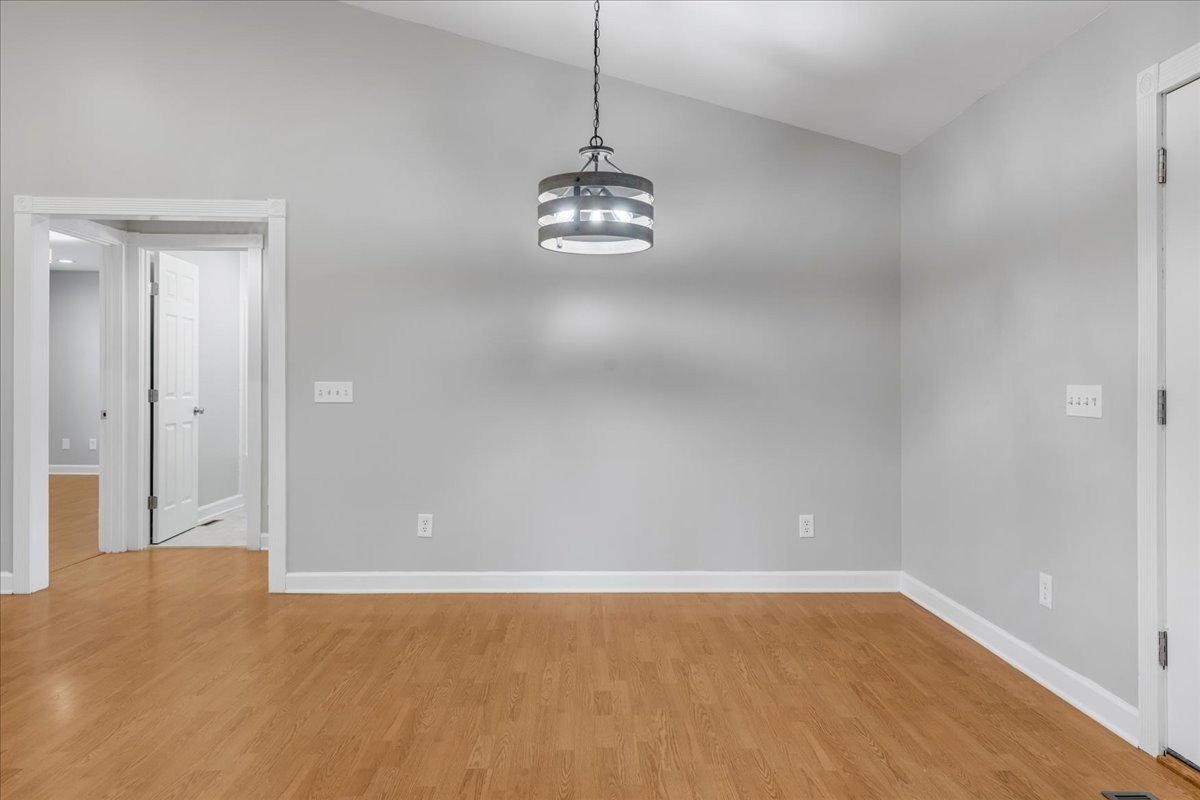 205 Jackson St Property Photo 10