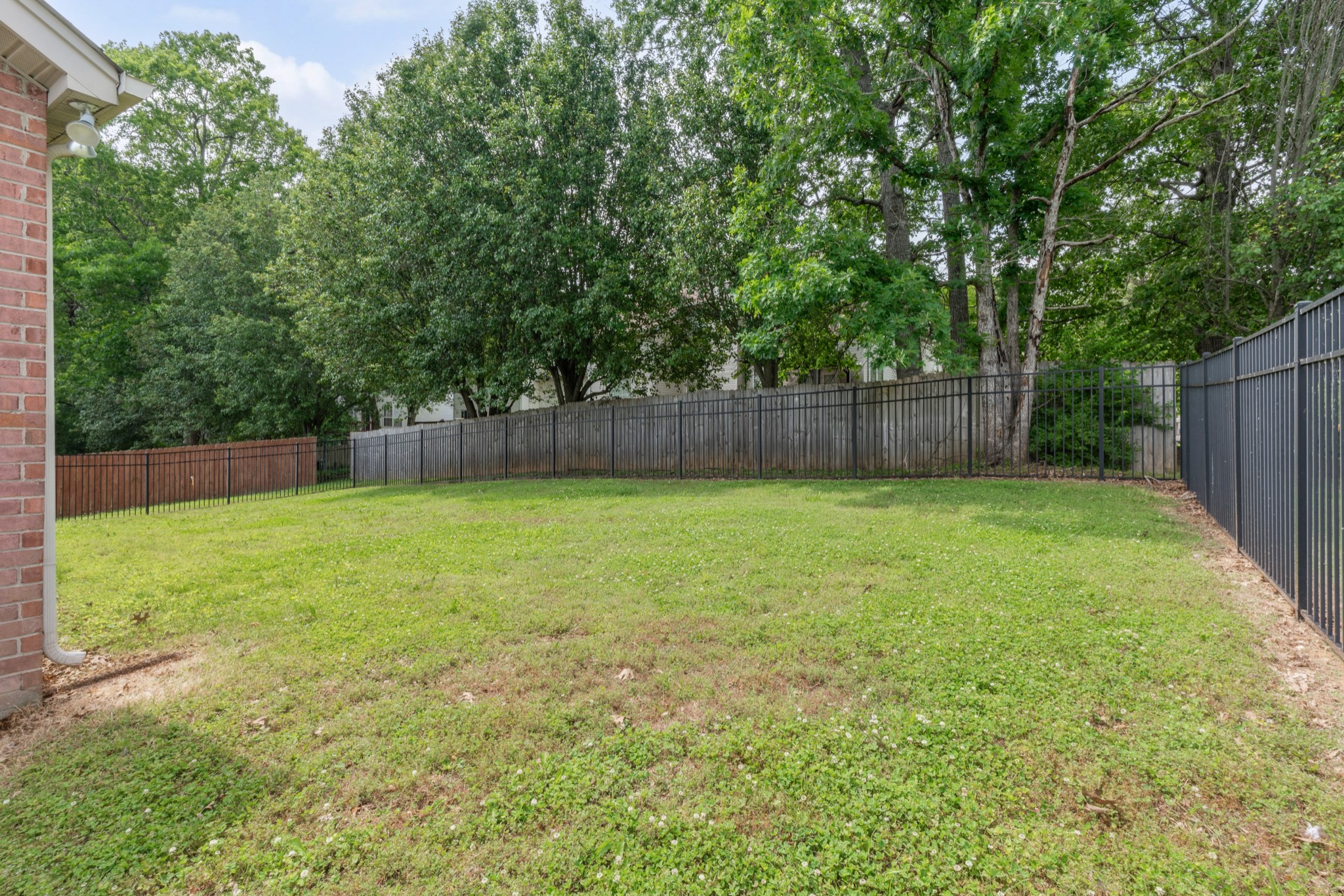 3045 Cairns Dr, W Property Photo 40
