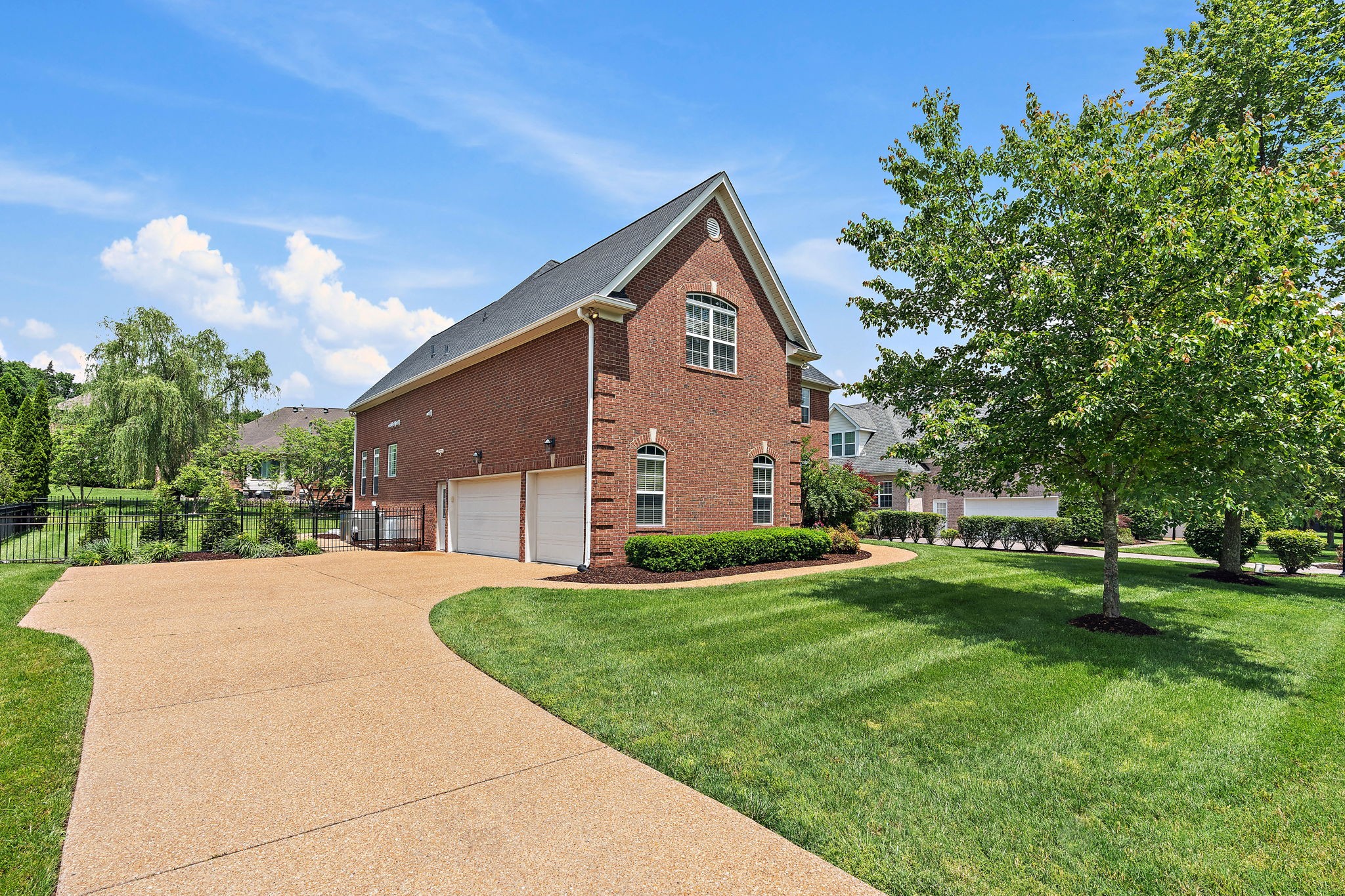 333 Shadow Creek Dr Property Photo 40
