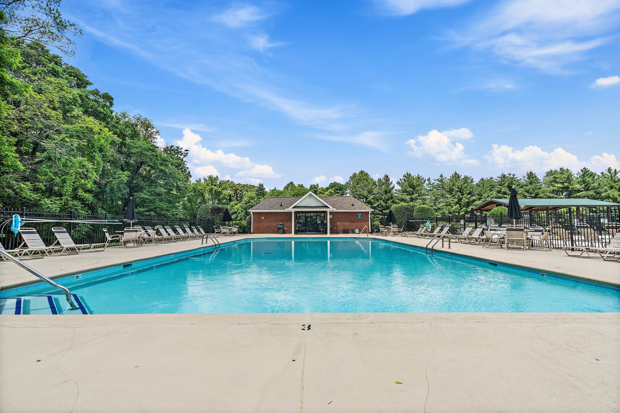 333 Shadow Creek Dr Property Photo 47