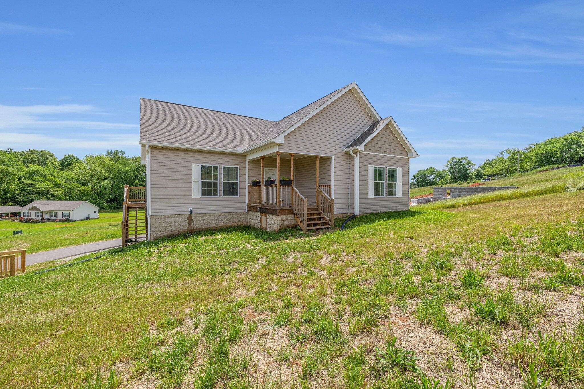 185 Waters Edge Drive Property Photo