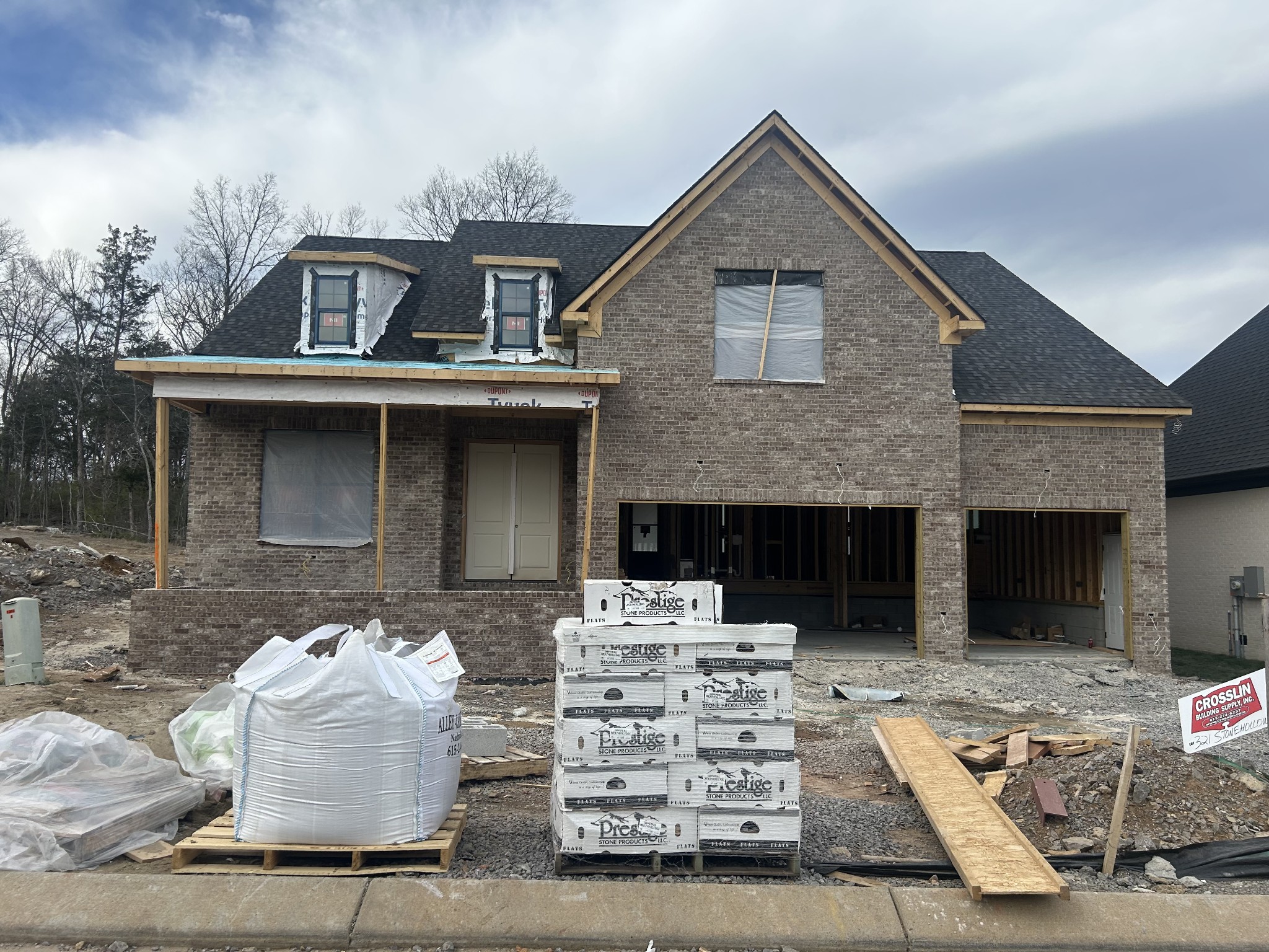 617 Hollow Wood Trl Property Photo 1