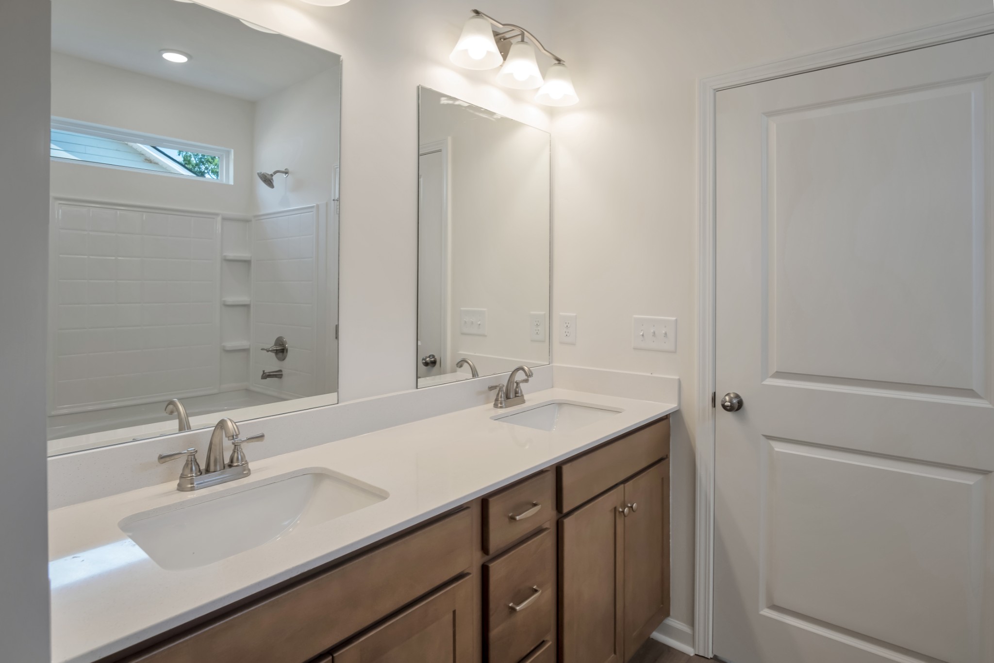 549 Nightengale Ridge Dr Property Photo 18