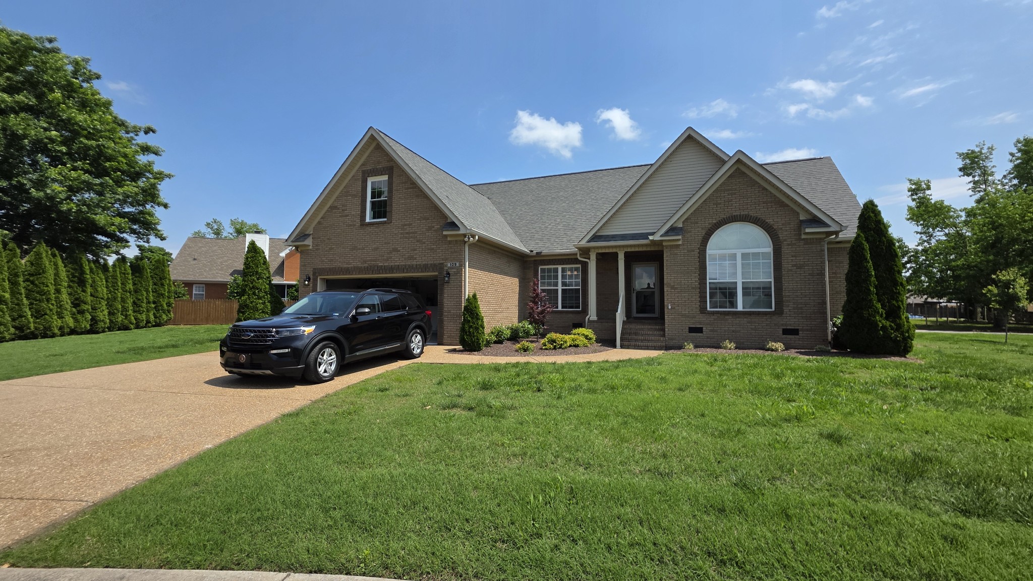 109 Coteswood Ct Property Photo 1