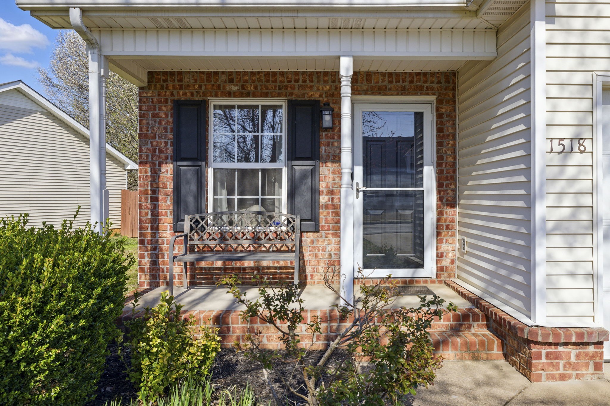 1518 Saint Andrews Dr Property Photo 3