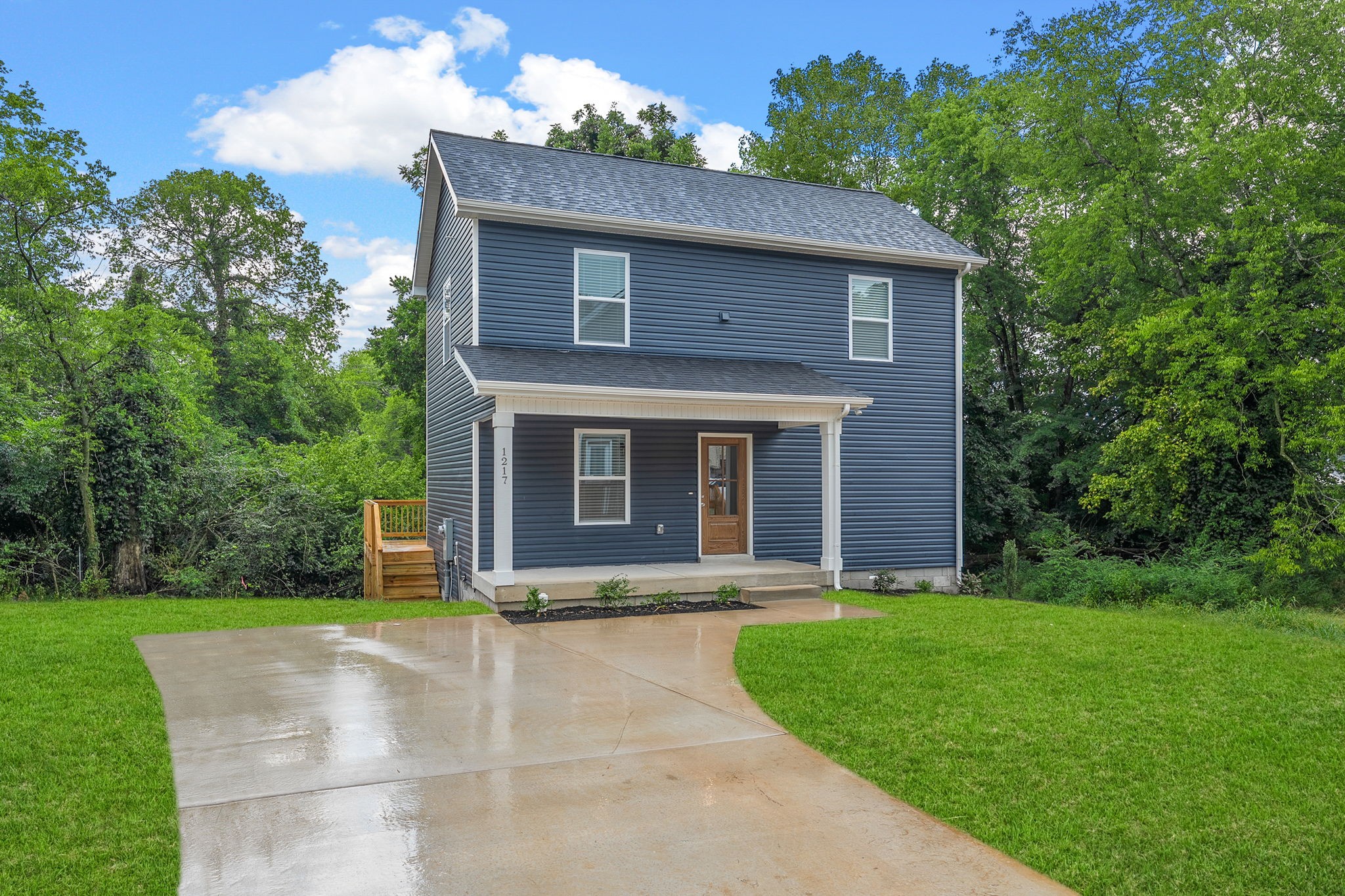 1217 Dodd St Property Photo 1