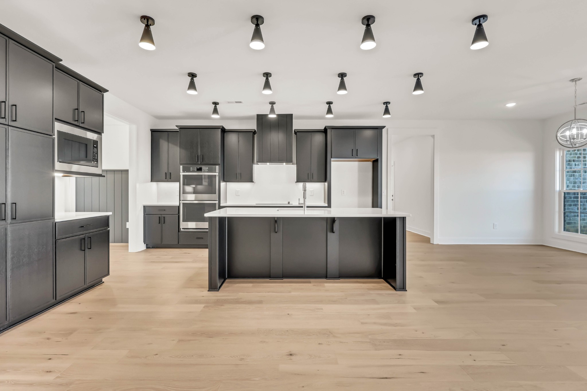 120 Denton Court Property Photo 11