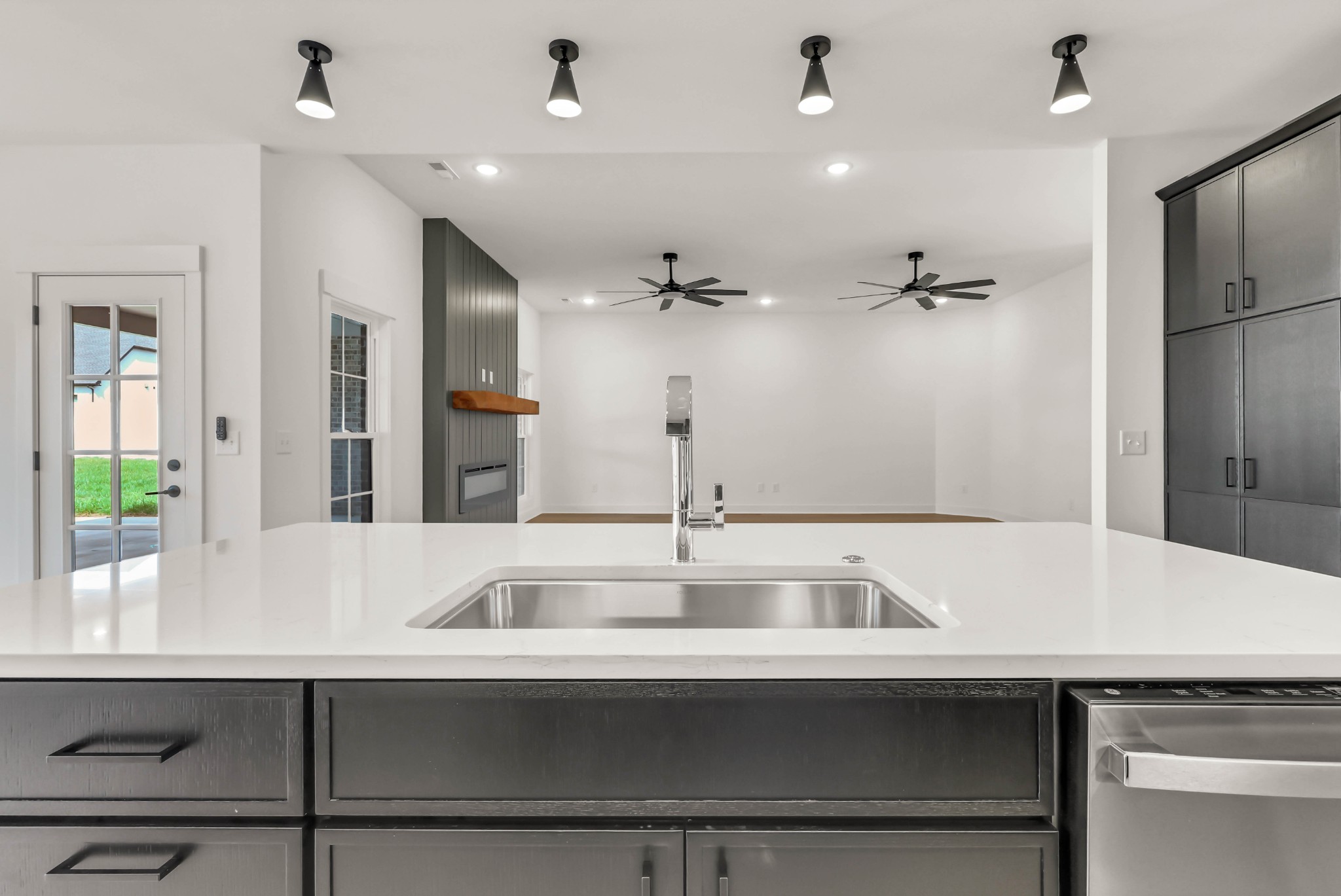 120 Denton Court Property Photo 15