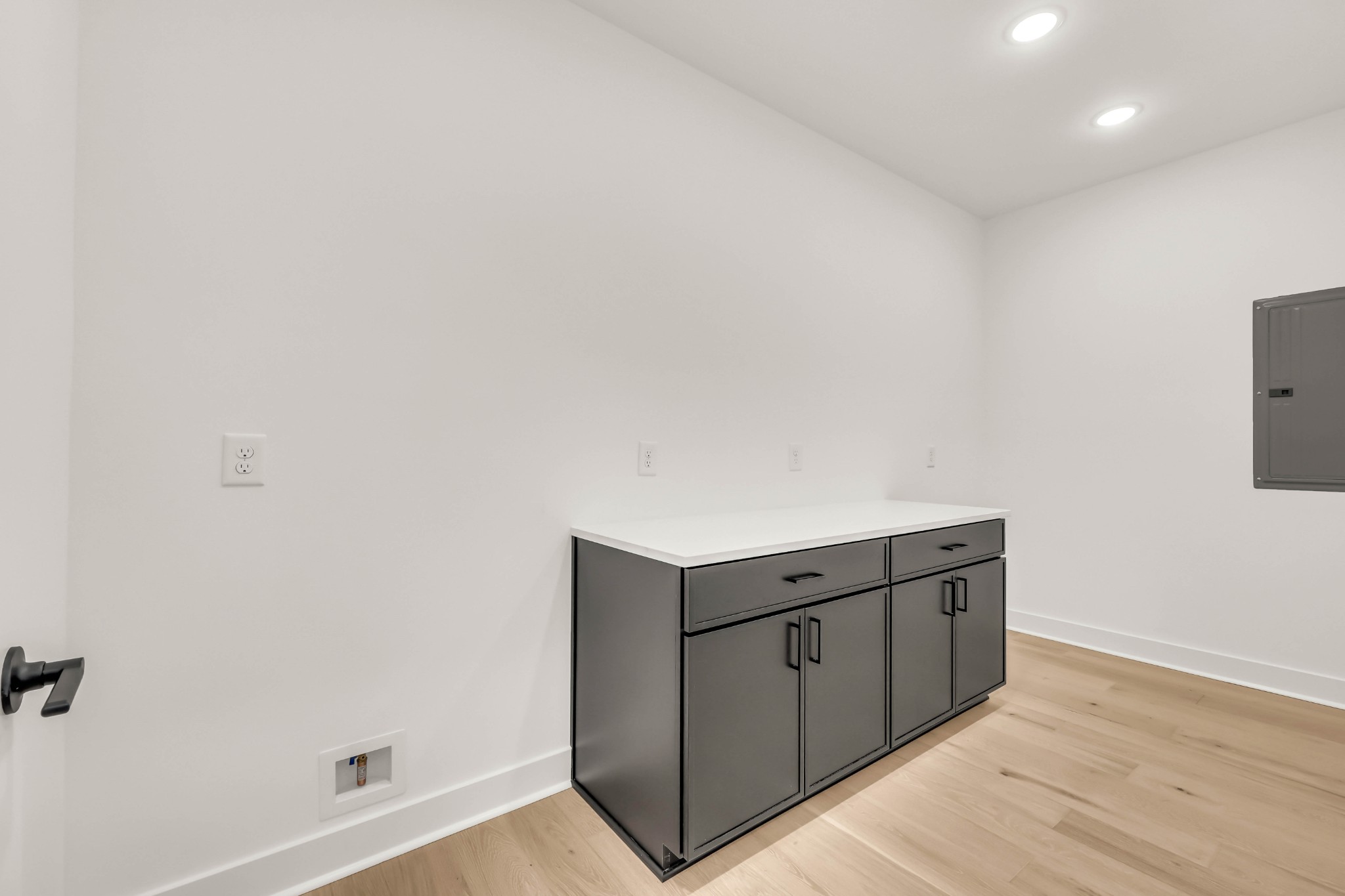 120 Denton Court Property Photo 23