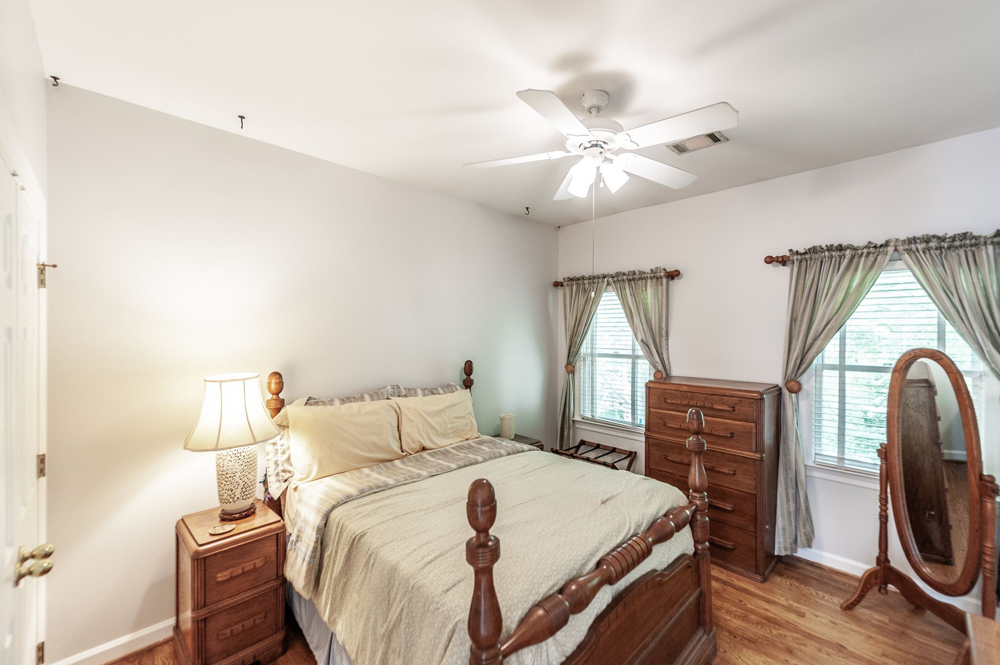6737 Autumnwood Dr Property Photo 19
