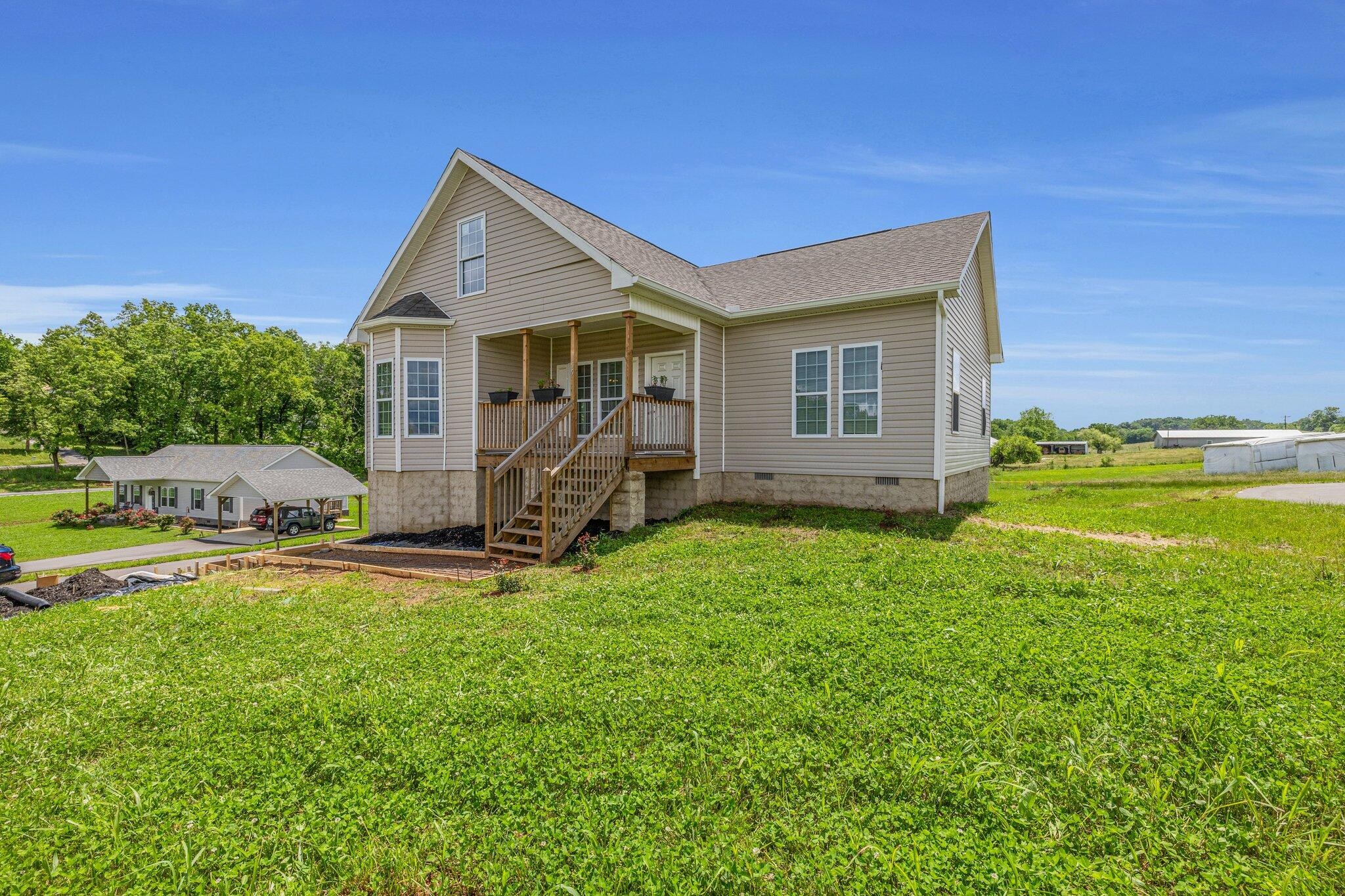 155 Waters Edge Drive Property Photo 1