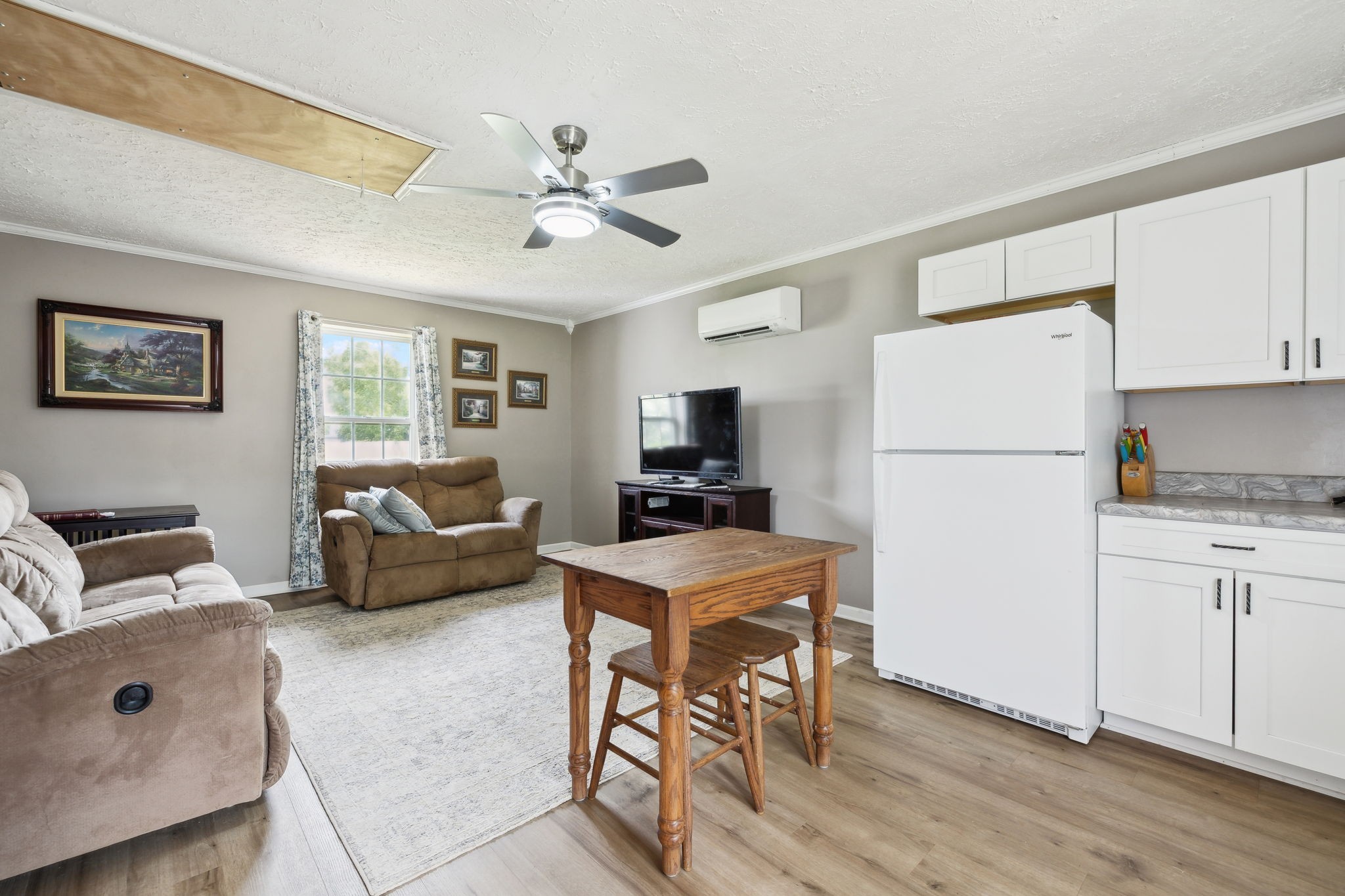 103 Couples Ct Property Photo 19