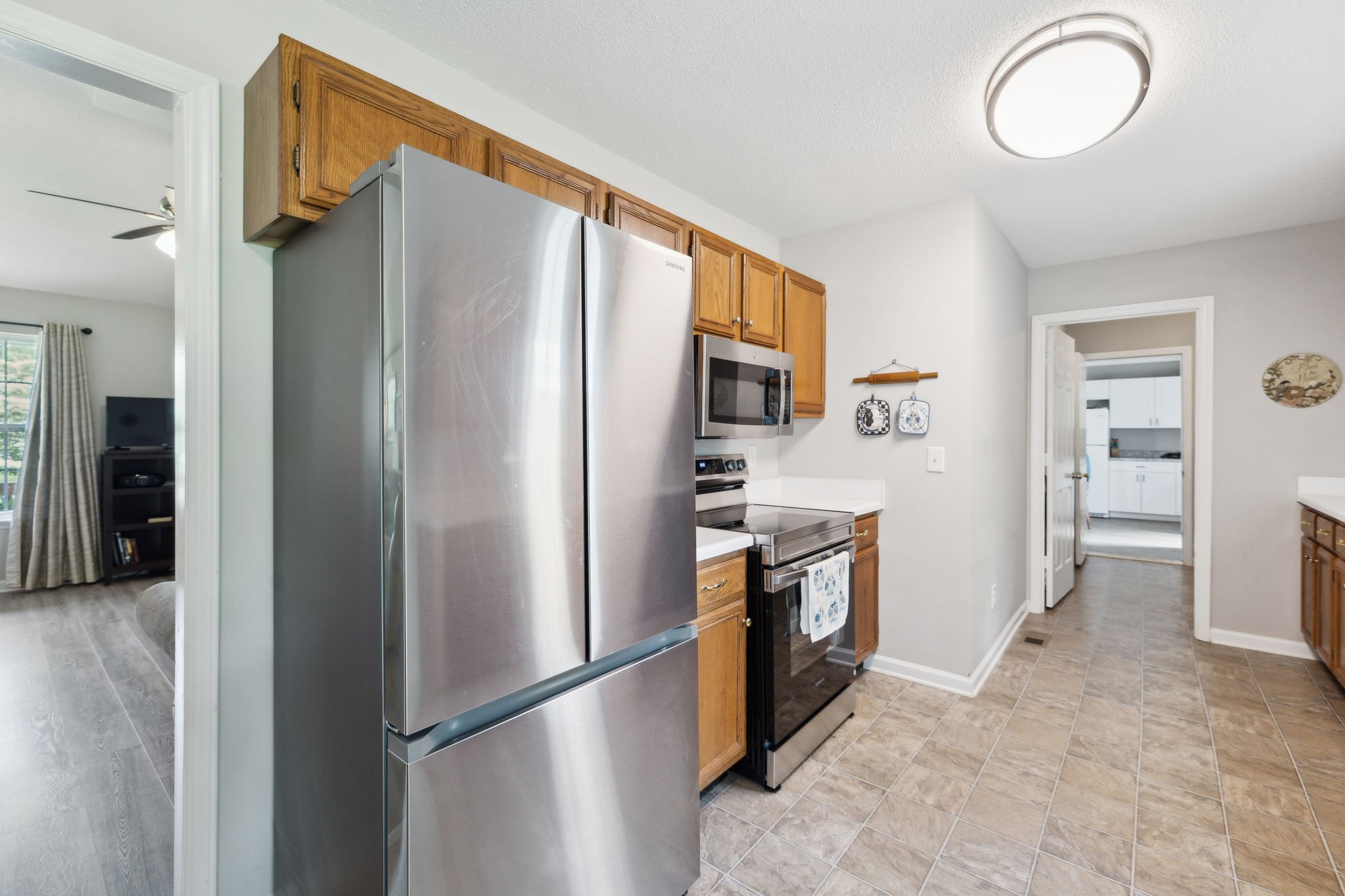 103 Couples Ct Property Photo 31