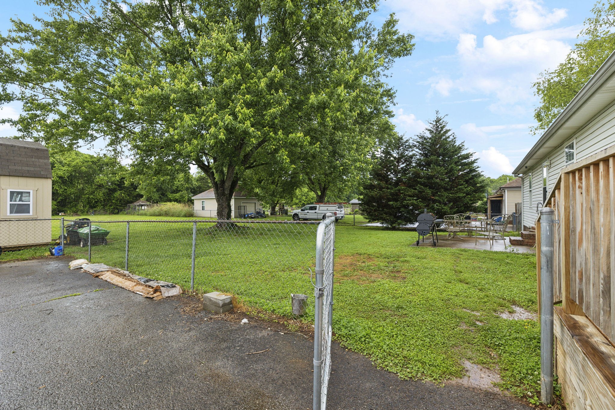 103 Couples Ct Property Photo 49