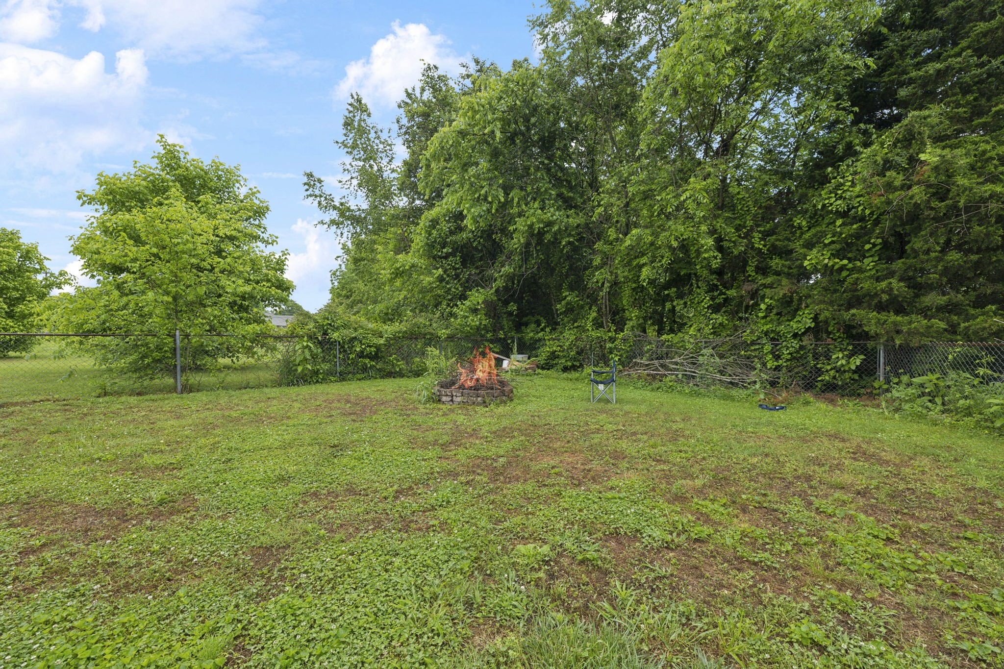 103 Couples Ct Property Photo 53