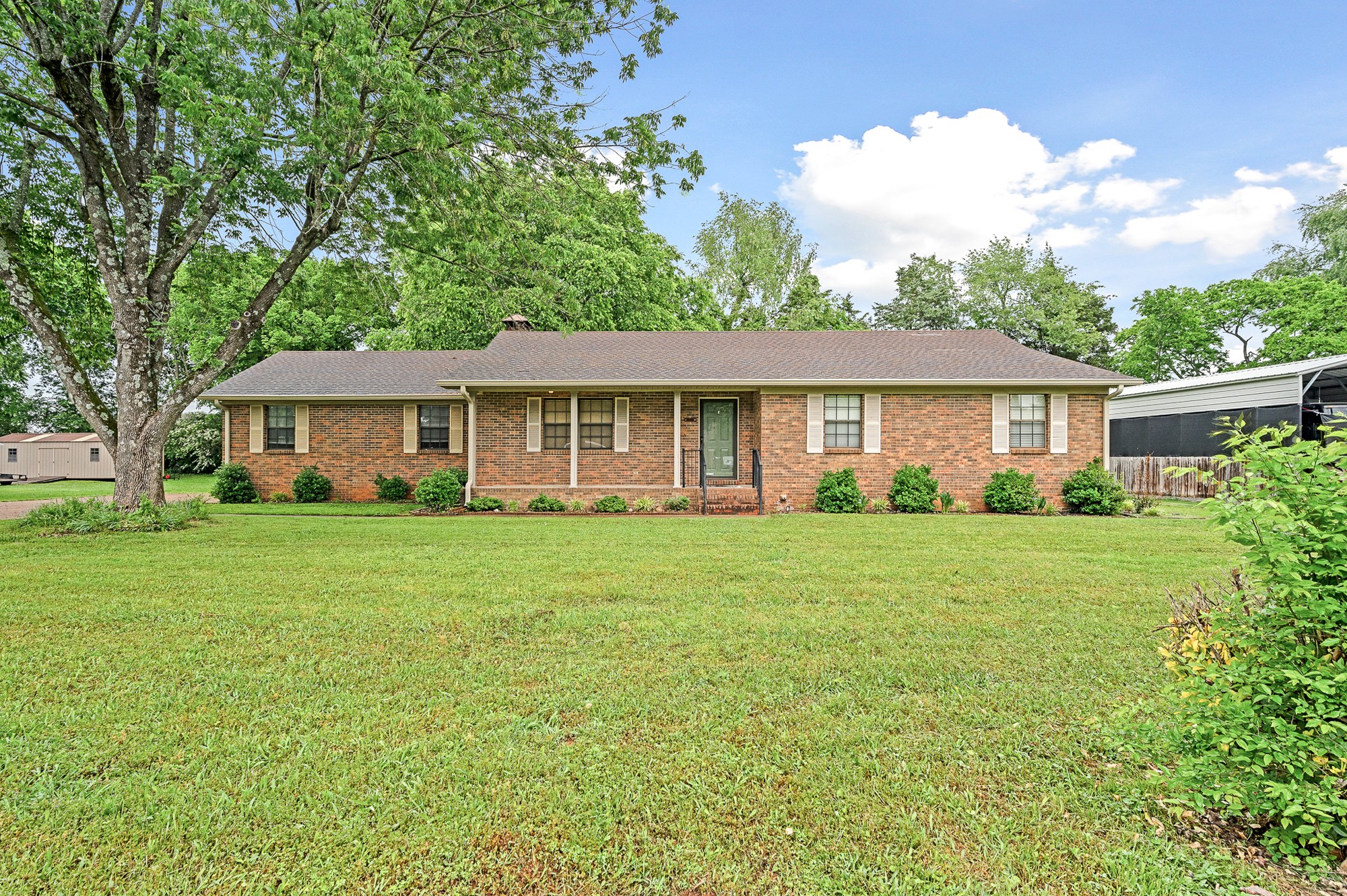 344 Highfield Dr Property Photo
