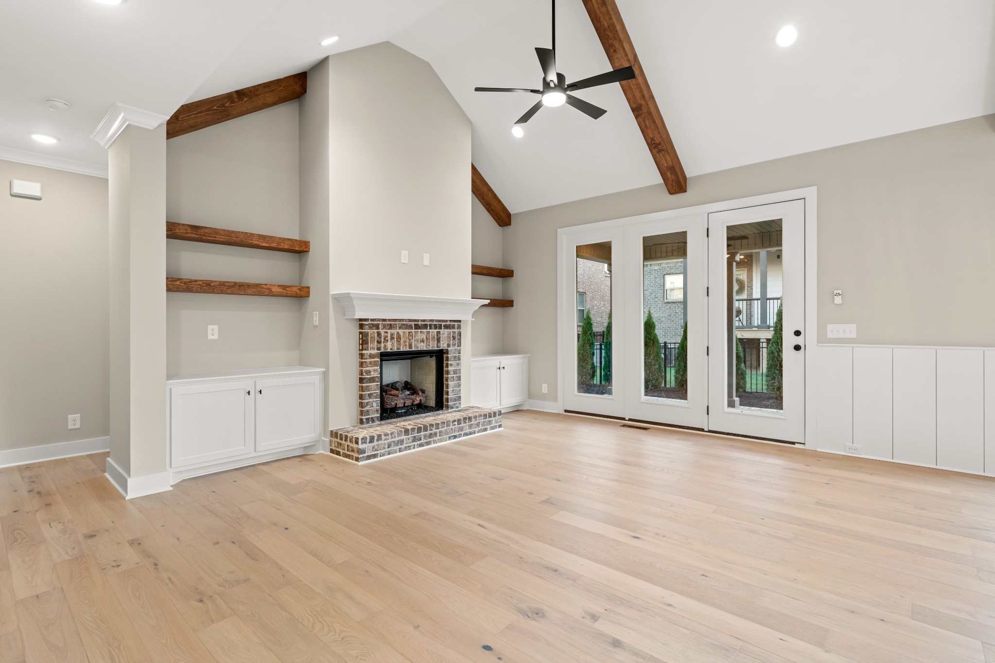 2016 Wt Chandler Blvd #83 Property Photo 6