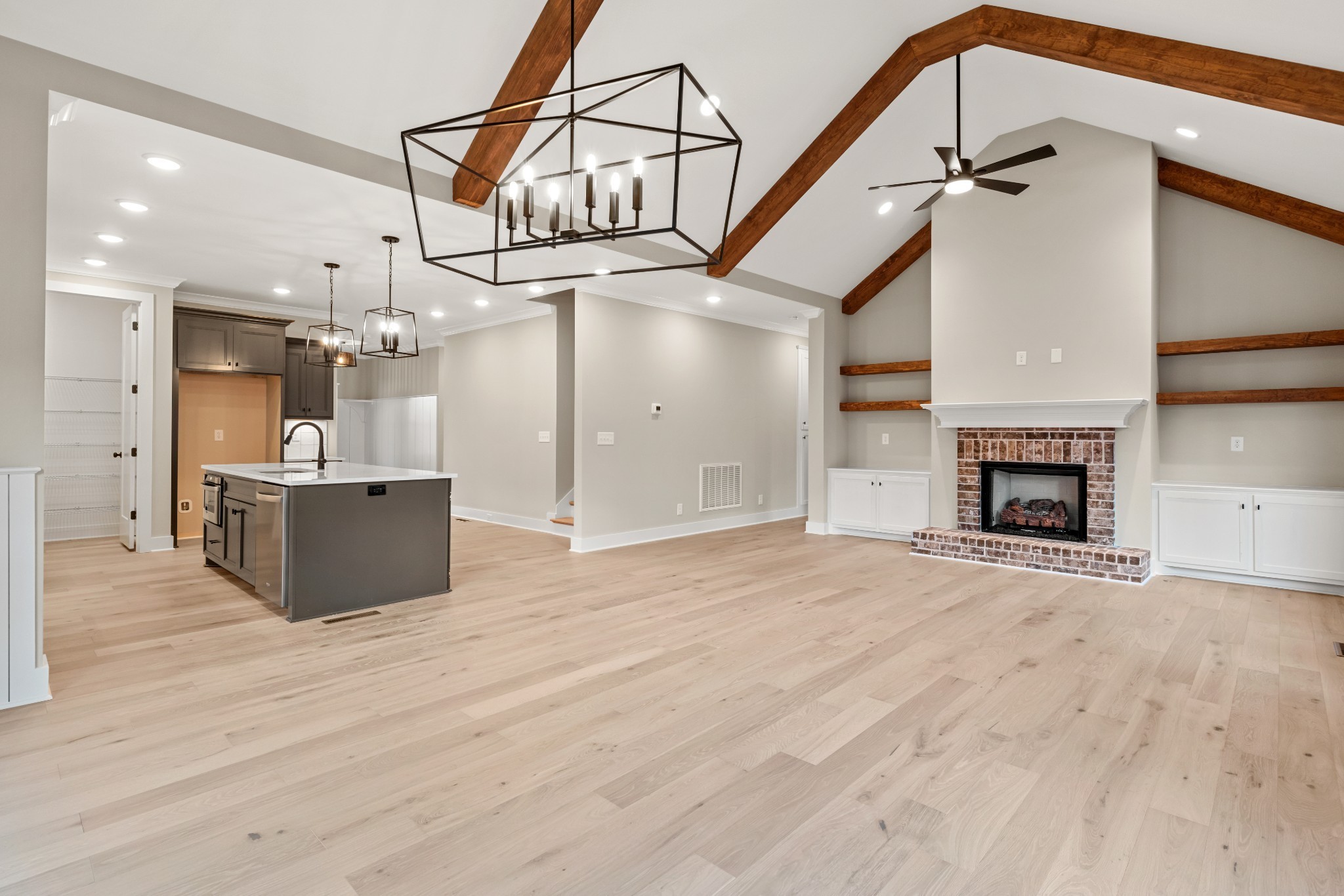 2016 Wt Chandler Blvd #83 Property Photo 19