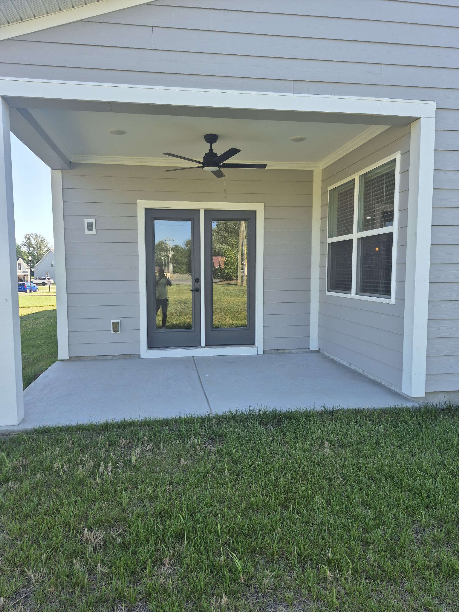 6902 Chatsworth Ct Property Photo 6