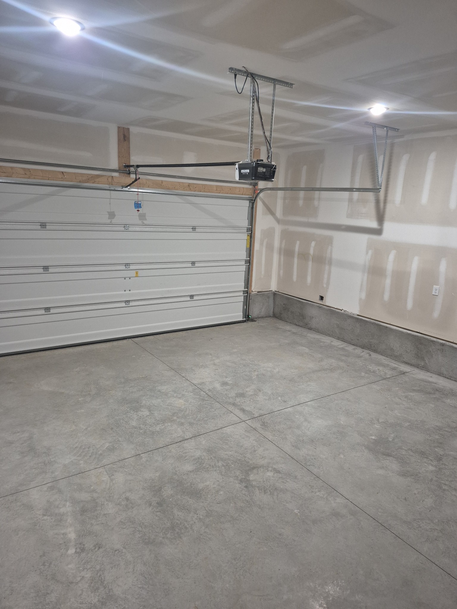 6902 Chatsworth Ct Property Photo 10
