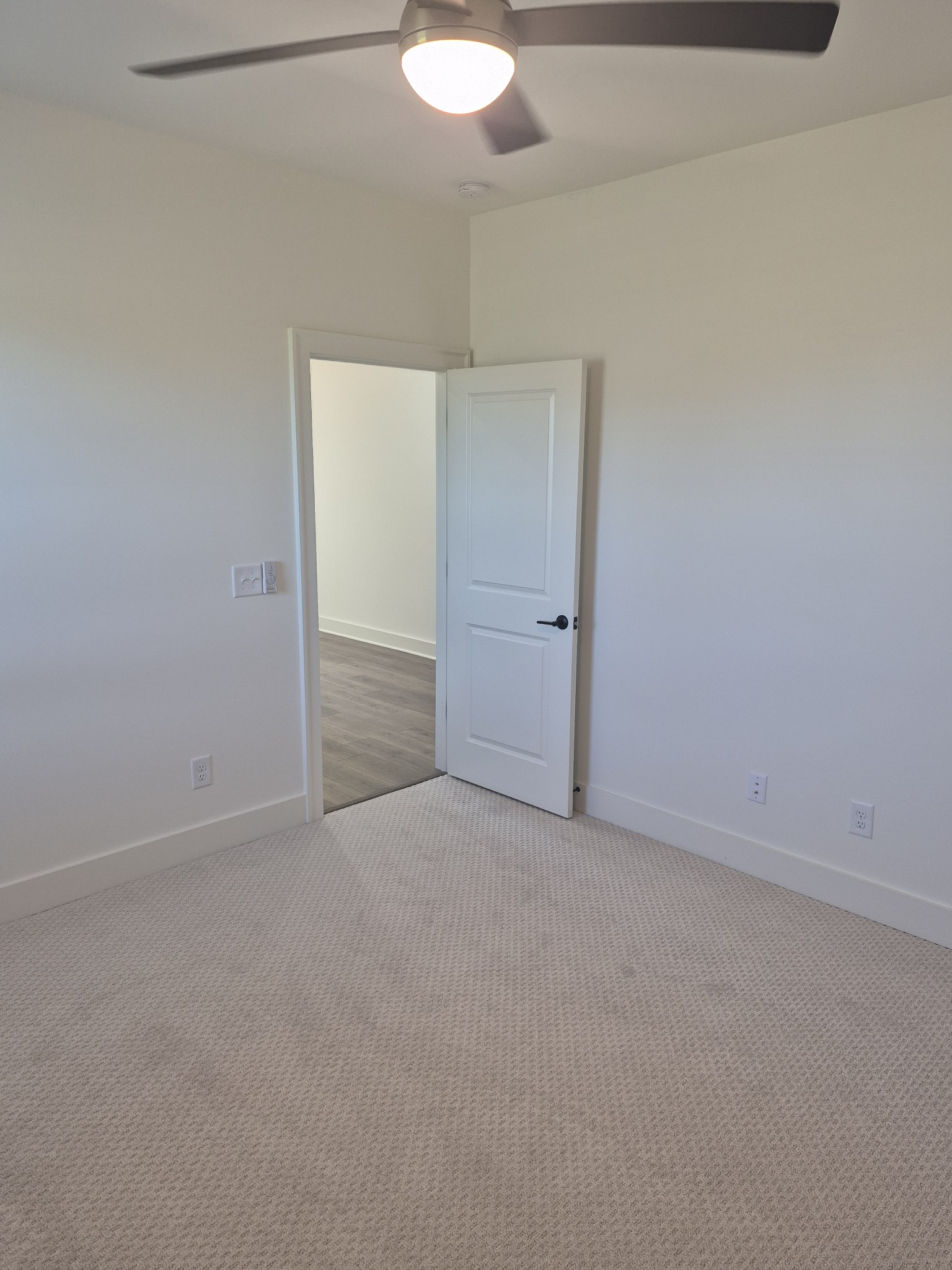 6902 Chatsworth Ct Property Photo 14
