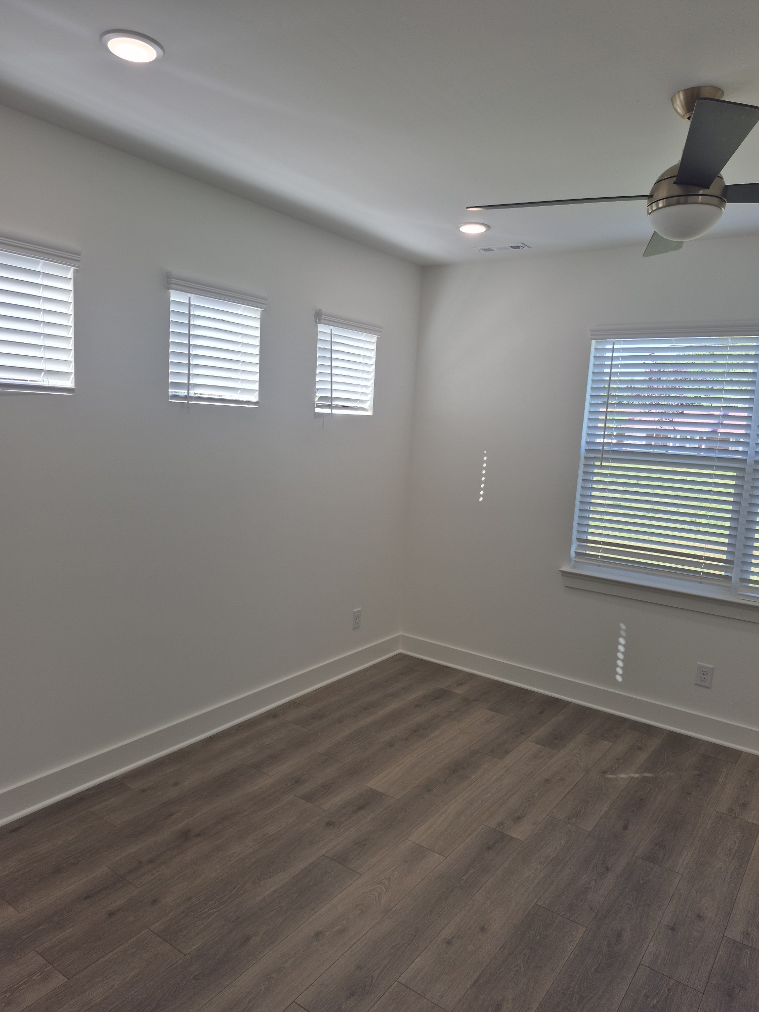 6902 Chatsworth Ct Property Photo 23