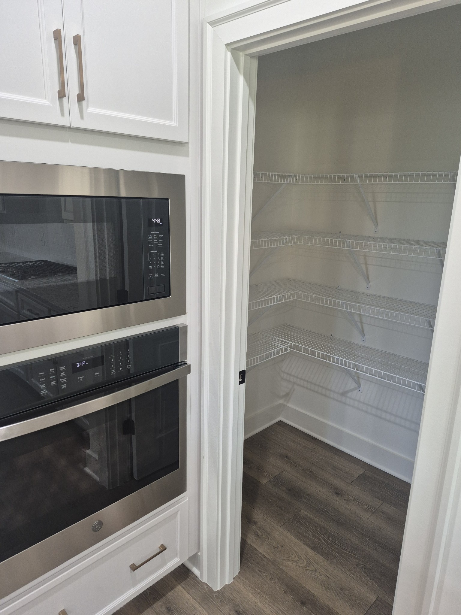 6902 Chatsworth Ct Property Photo 24