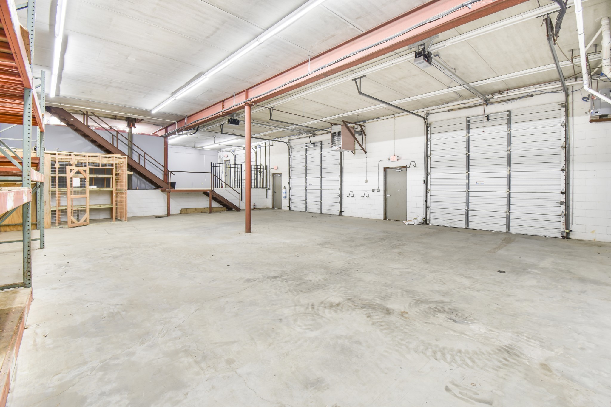 5002 Market Pl Property Photo 25
