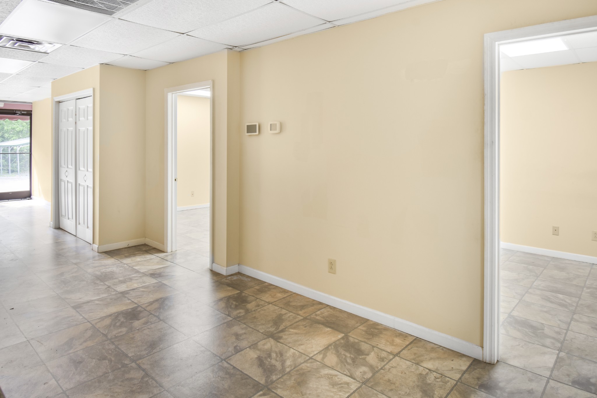 5002 Market Pl Property Photo 31