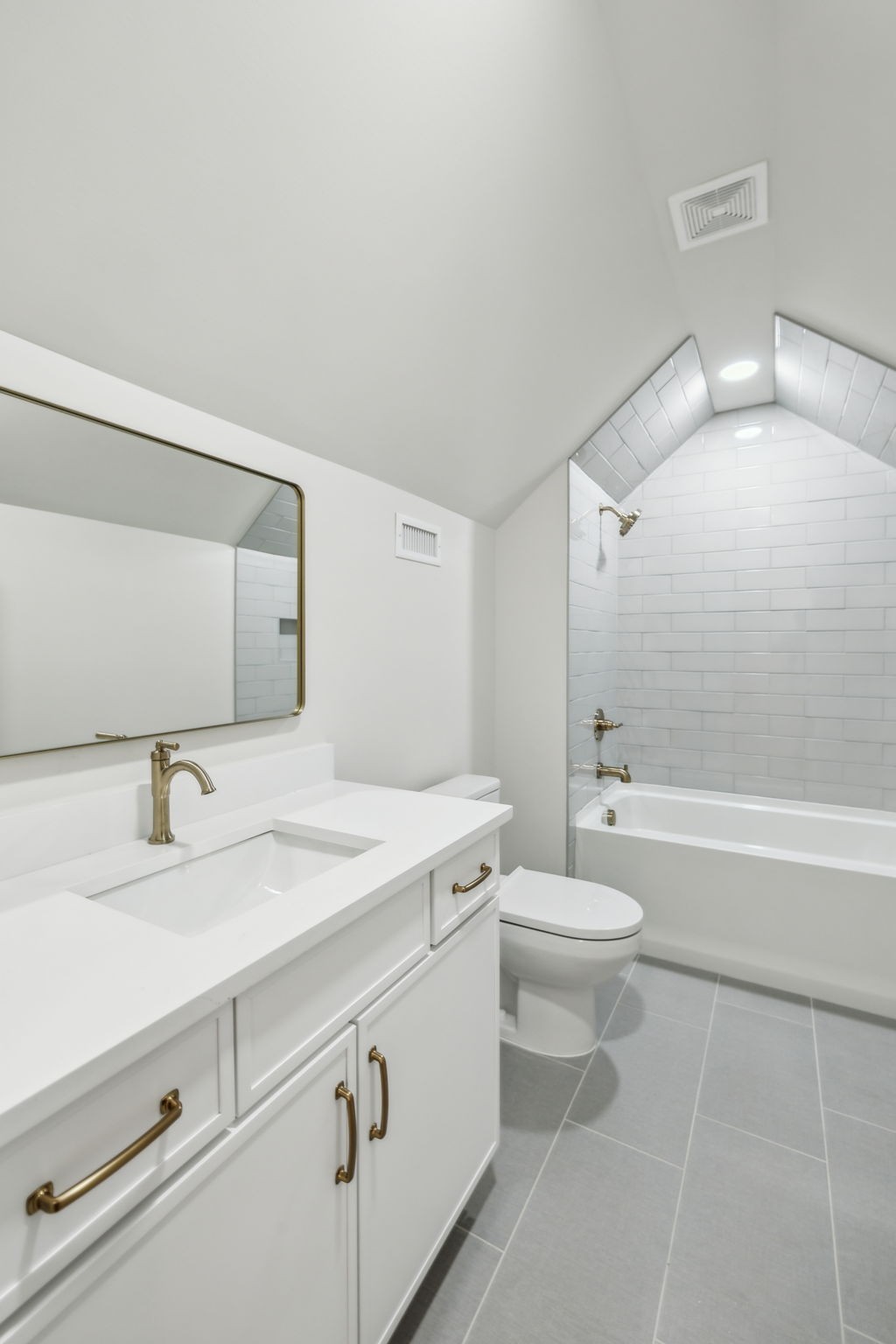 102 Battlefield Dr Property Photo 37