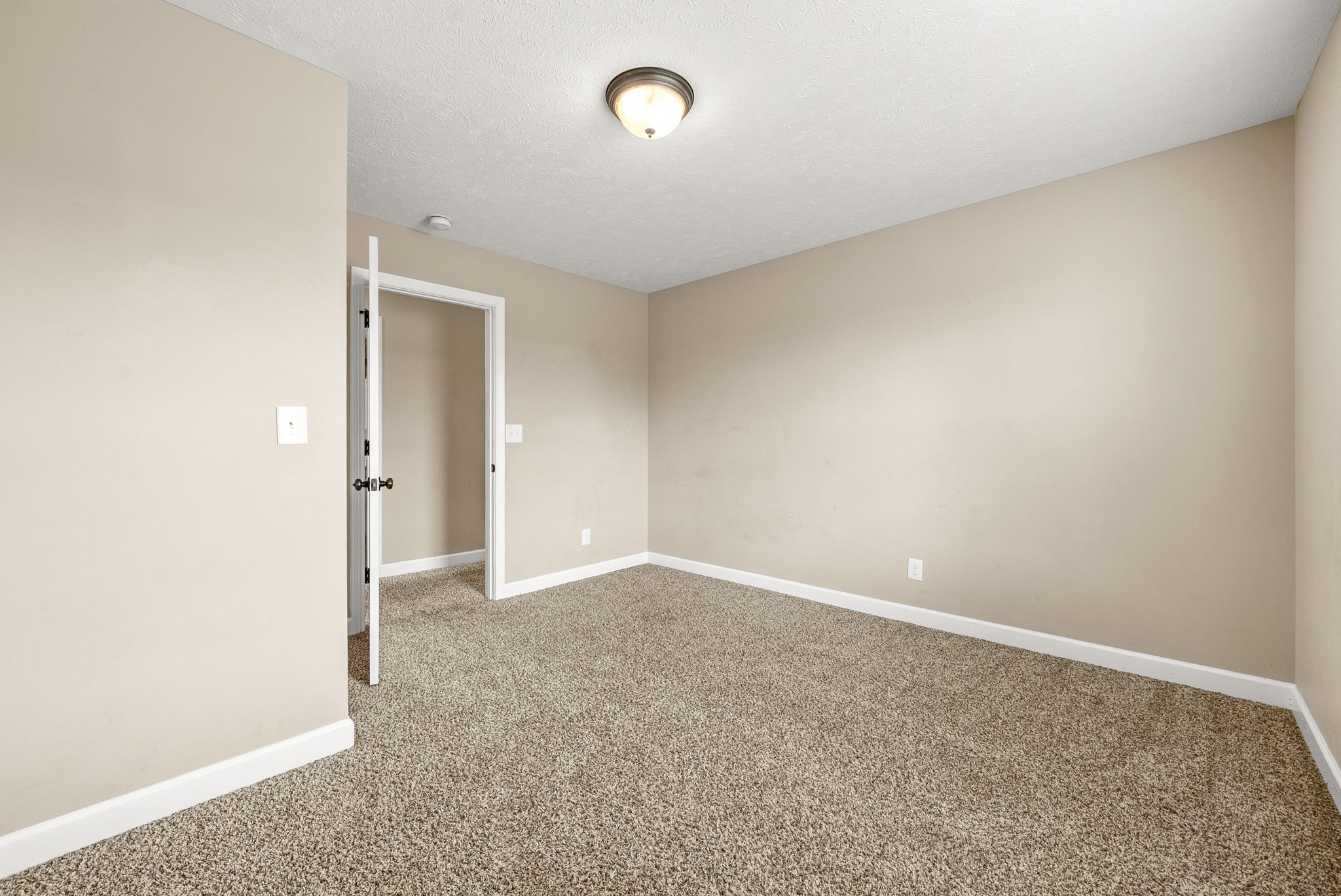 4426 Ironhorse Way Property Photo 27