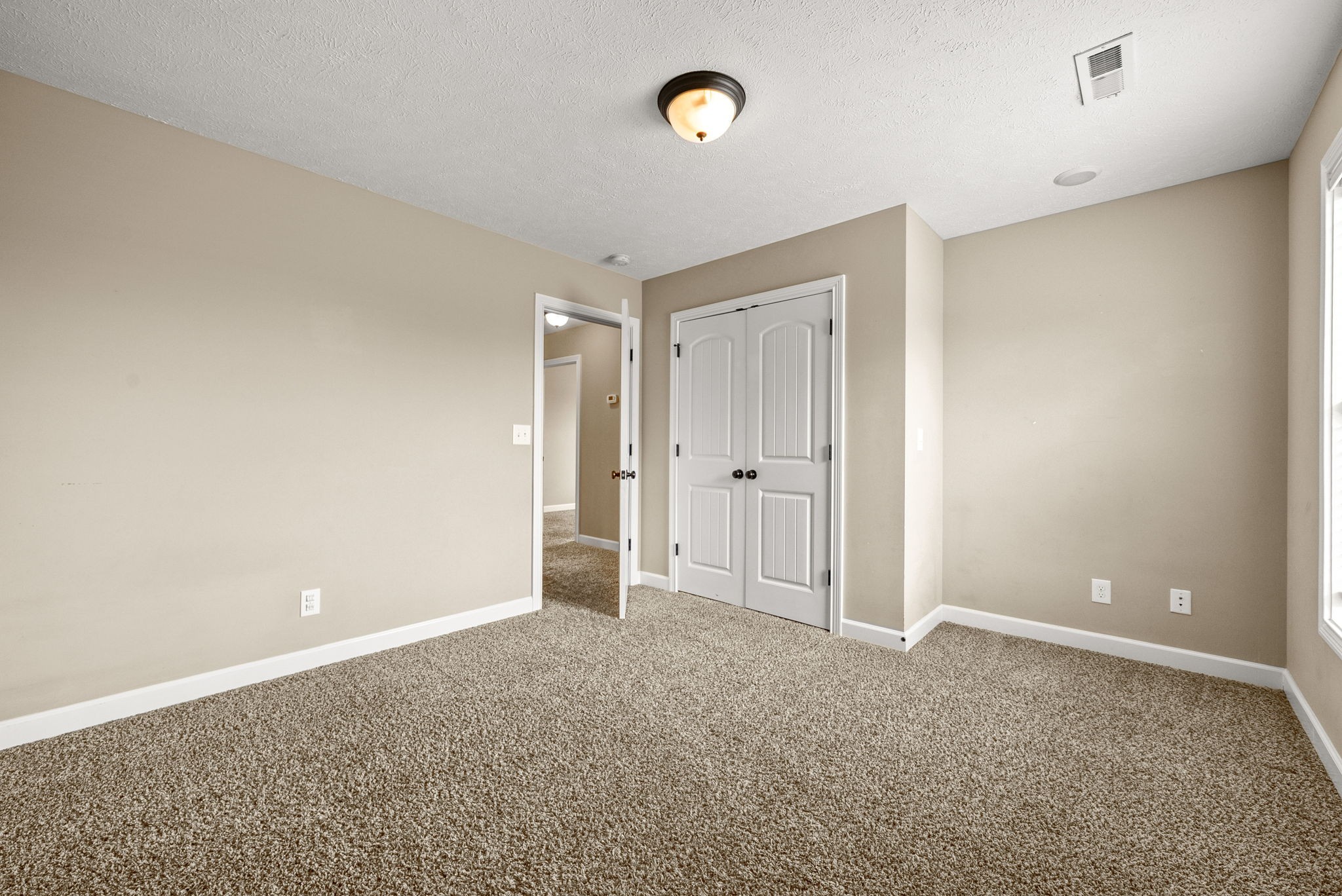 4426 Ironhorse Way Property Photo 30