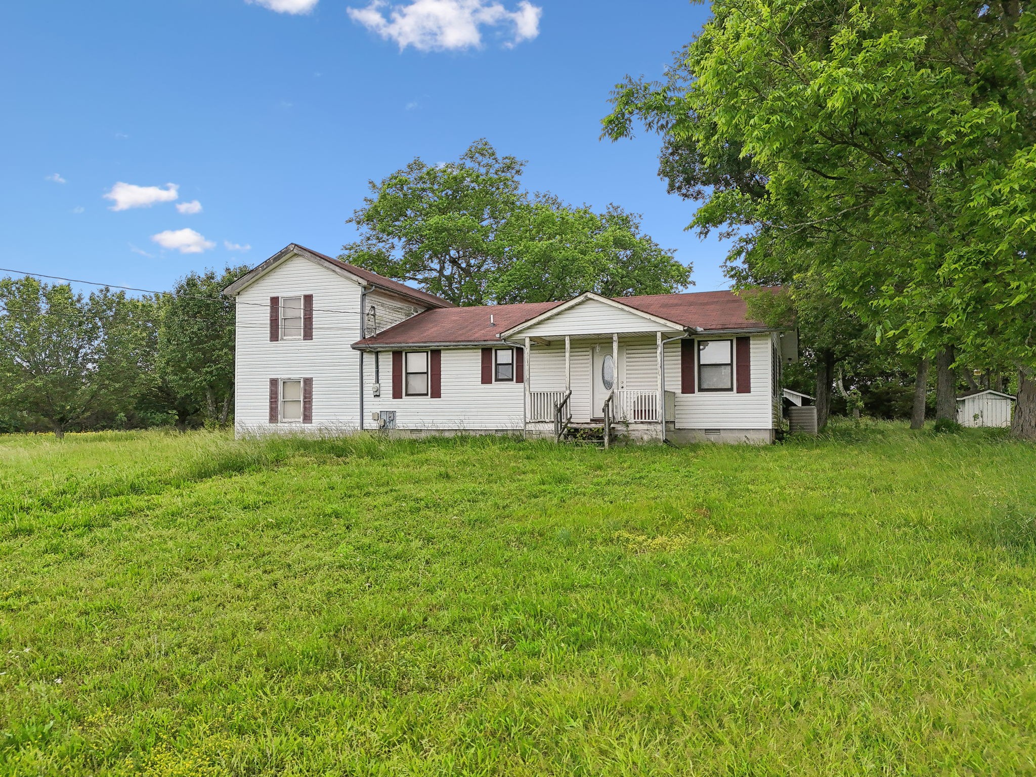 8076 Newtown Rd Property Photo 1