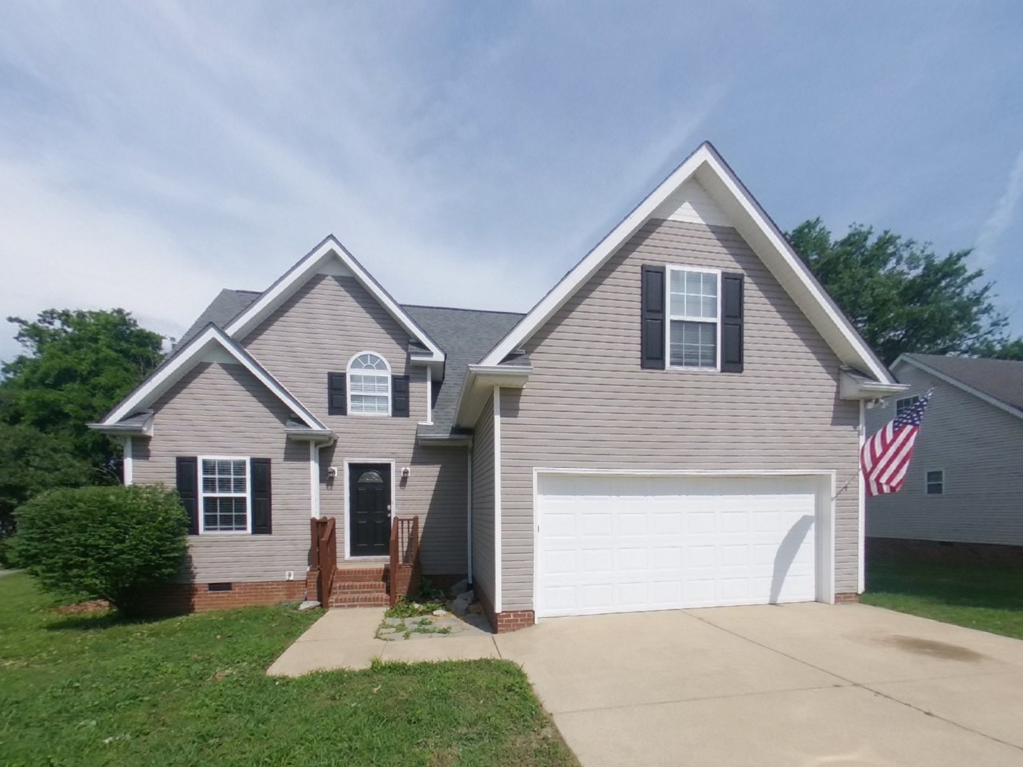 559 Heartland Ln Property Photo