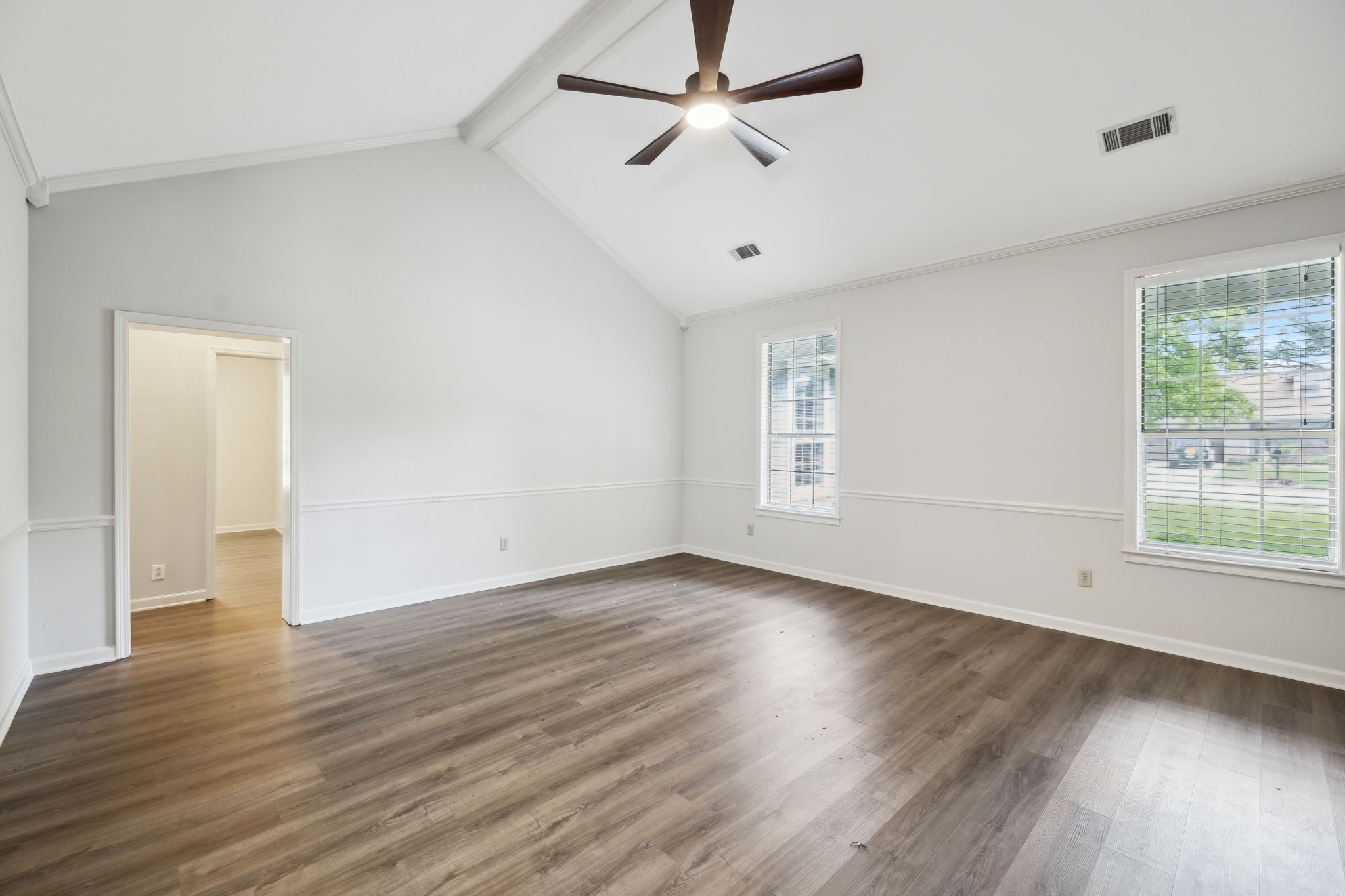 2710 Wellington Pl Property Photo 9