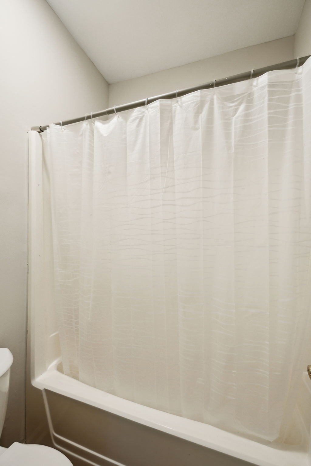 2710 Wellington Pl Property Photo 45