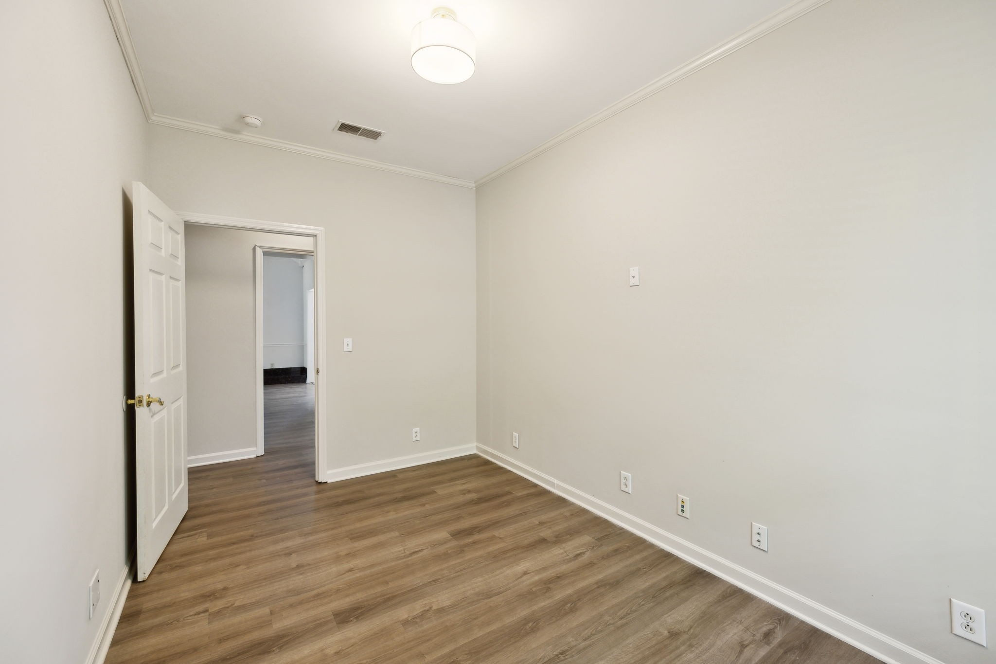 2710 Wellington Pl Property Photo 49