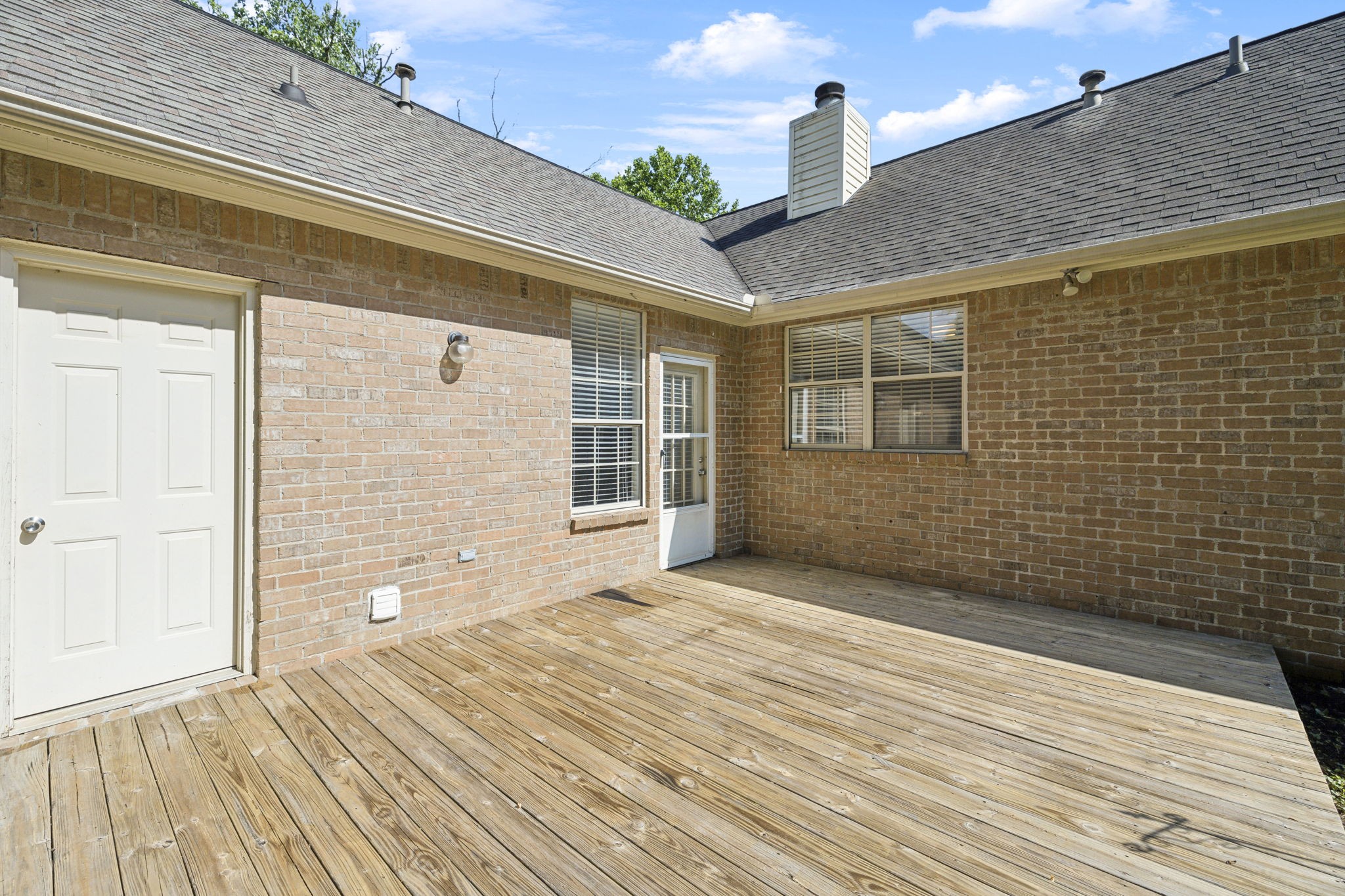 2710 Wellington Pl Property Photo 53