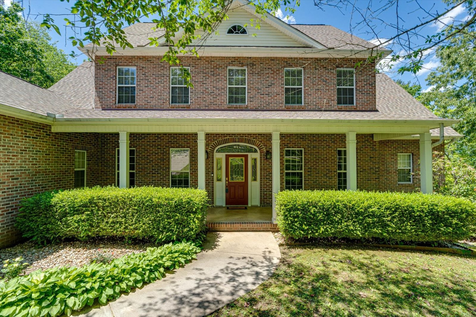 550 Tanya Dr Property Photo 1