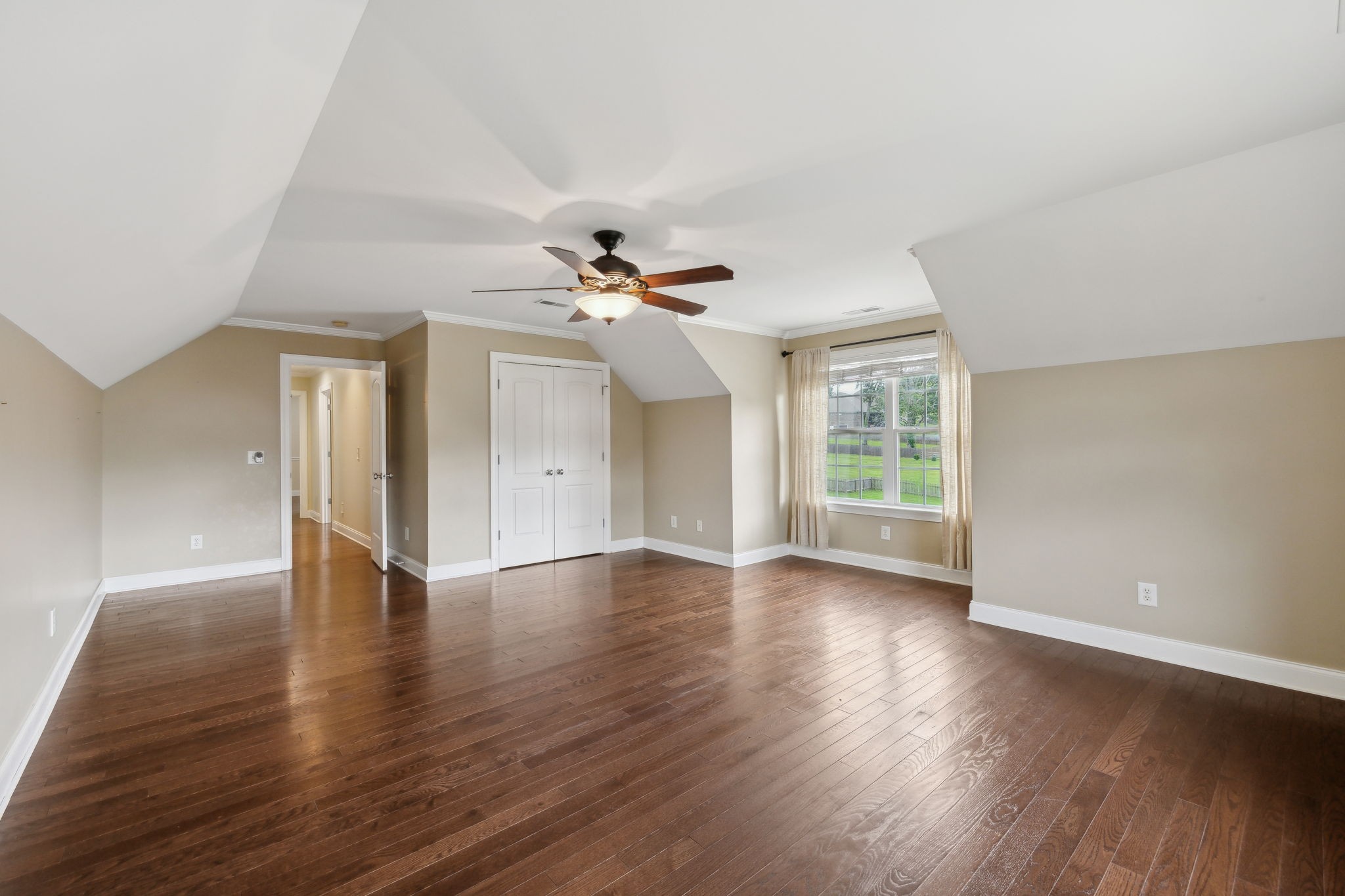 1769 Mayflower Dr Property Photo 29