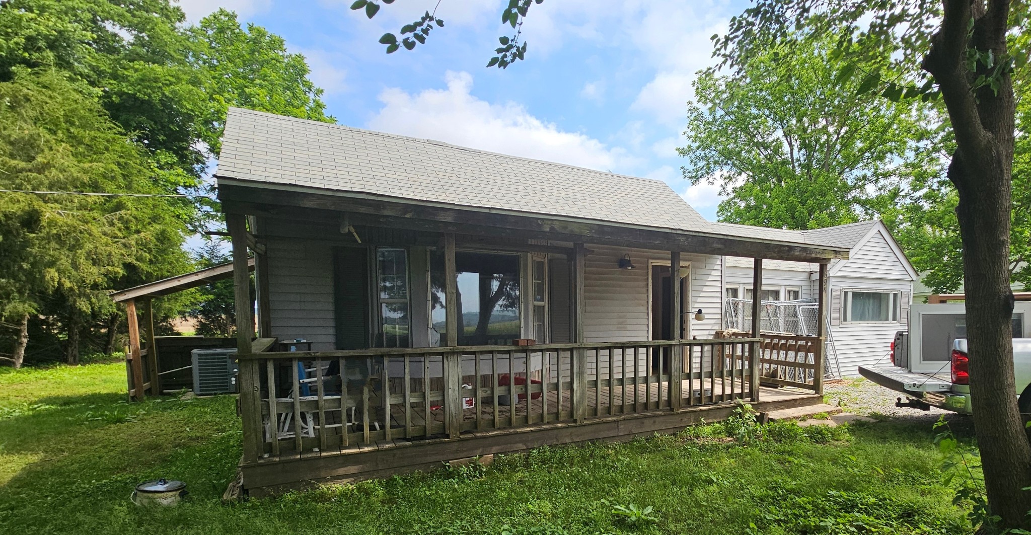 694 Boothspoint Rd Property Photo