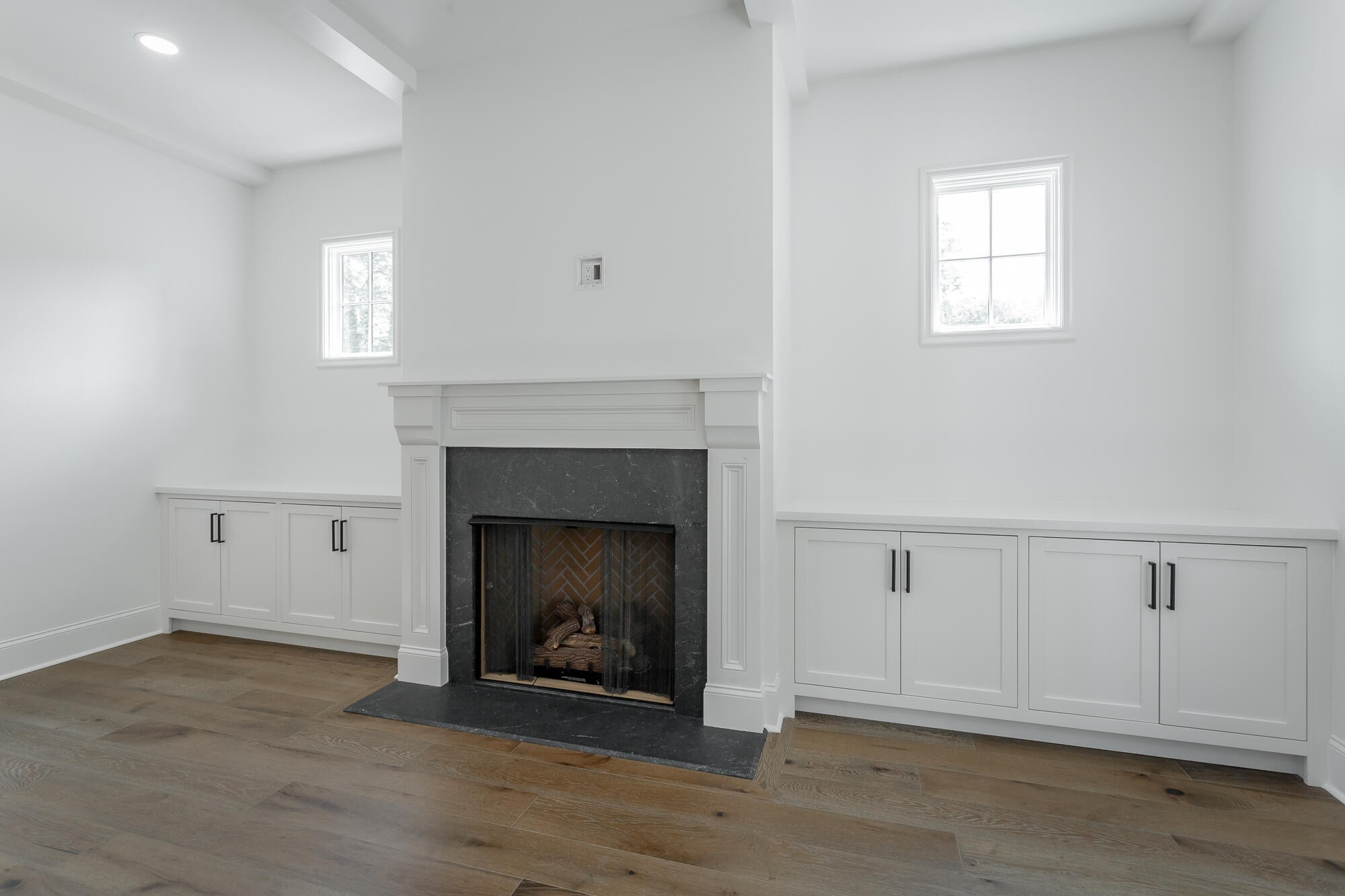 9488 Calder Circle Property Photo 18