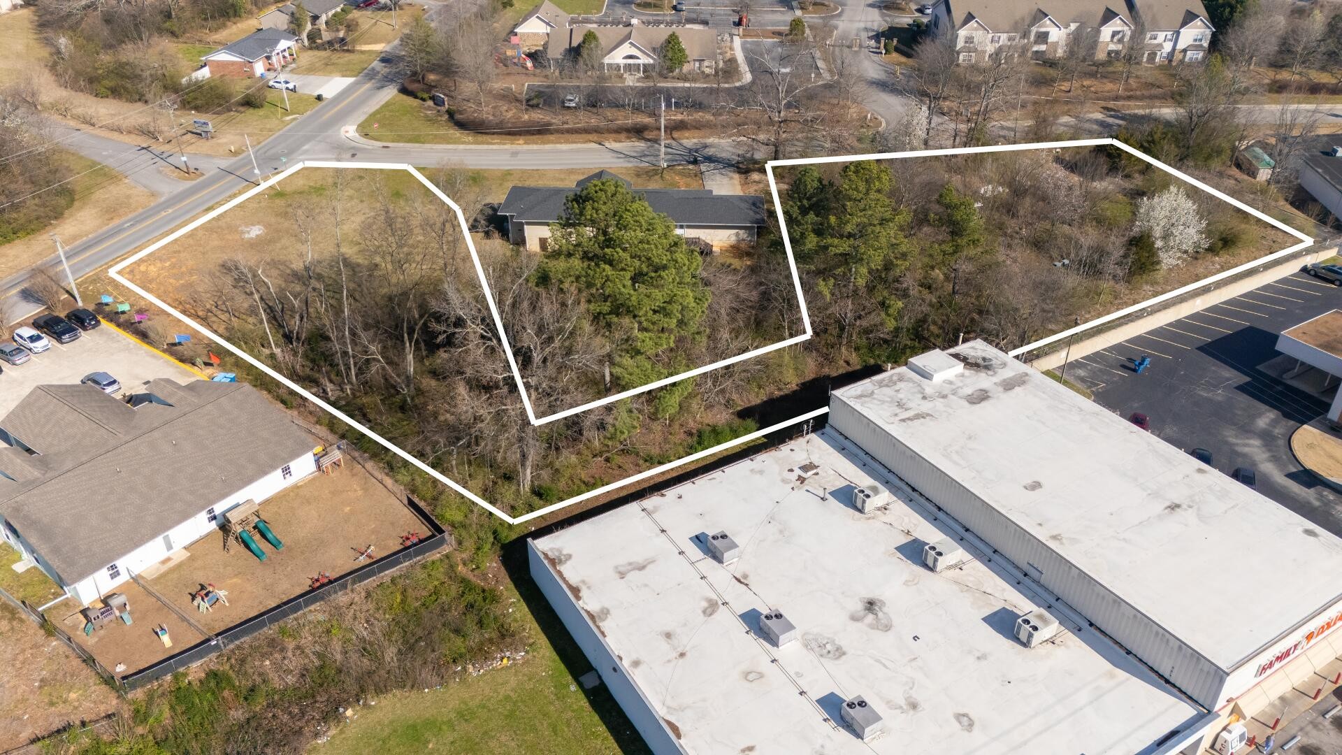 3926 Webb Road Property Photo 1