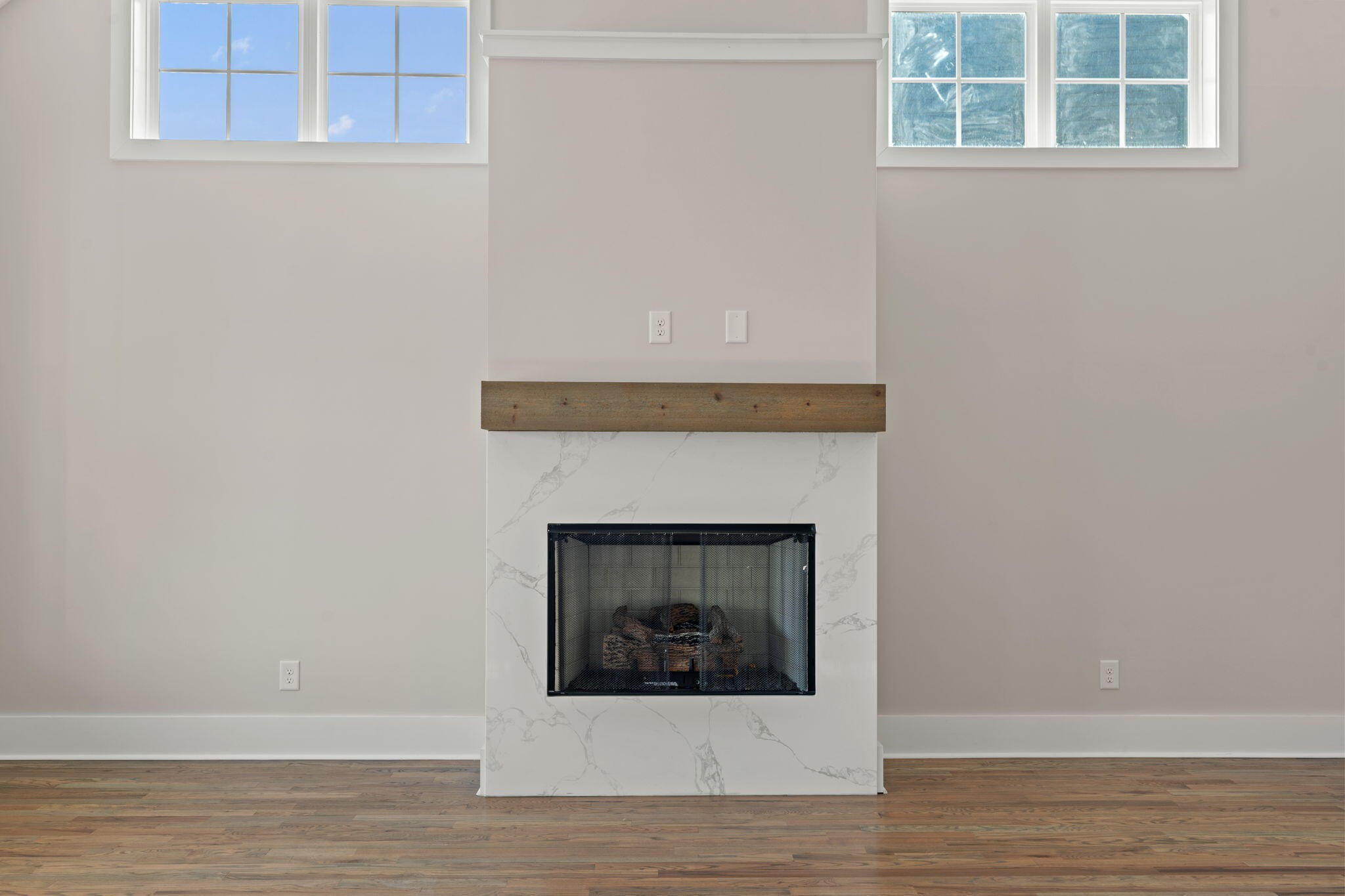 490 Lakeshore Cove Drive Property Photo 16