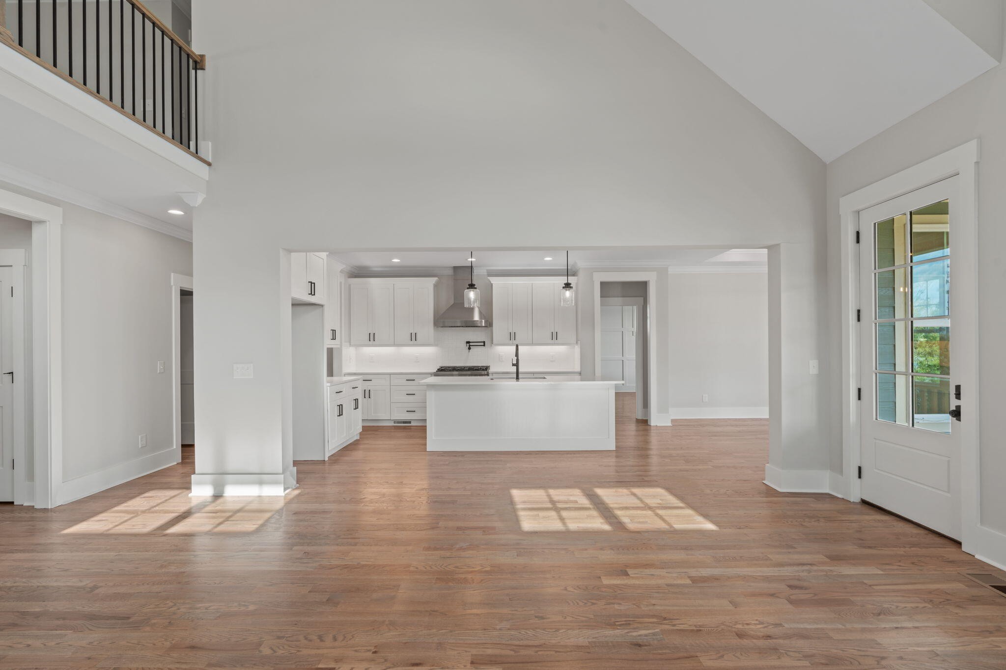 490 Lakeshore Cove Drive Property Photo 19