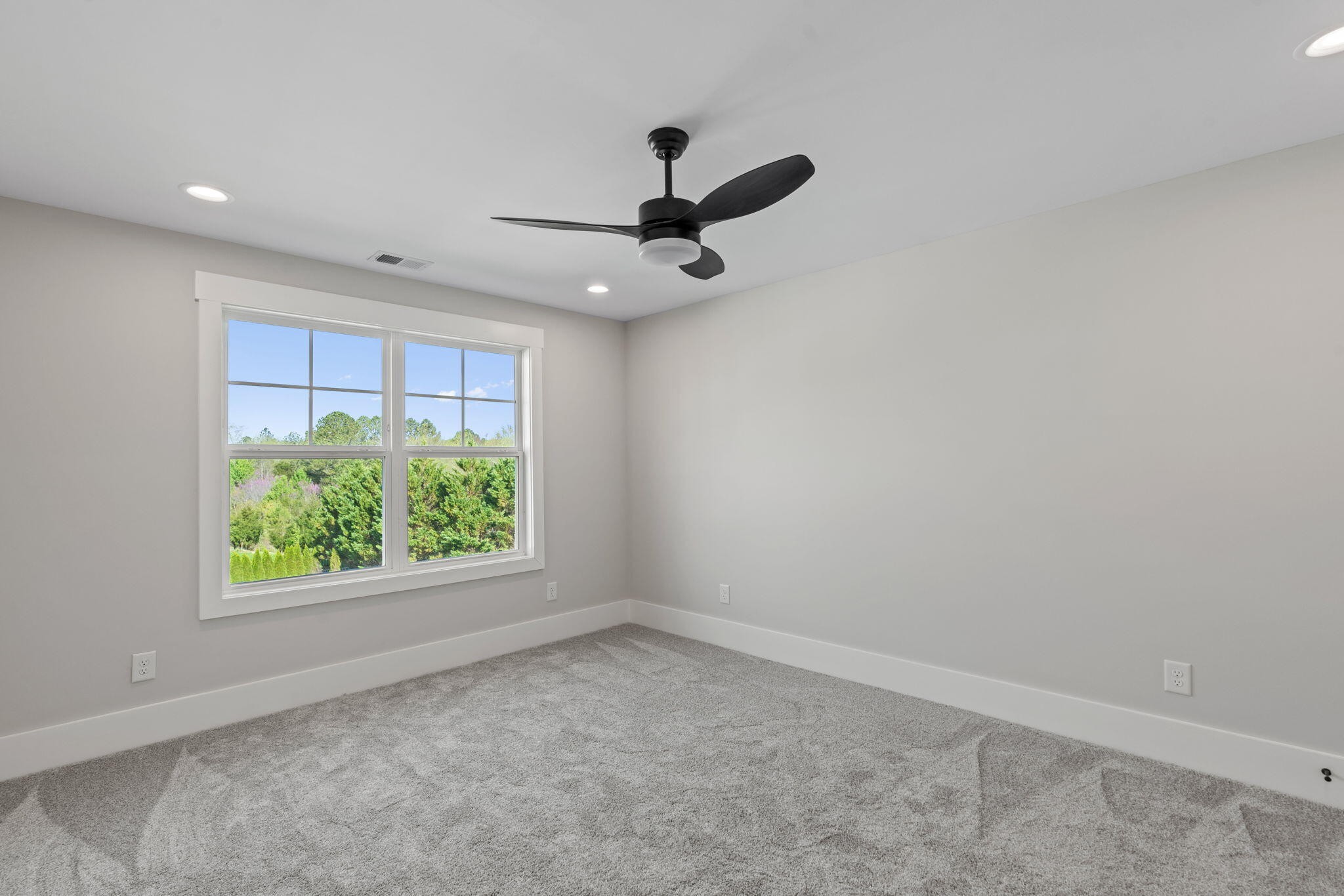 490 Lakeshore Cove Drive Property Photo 48