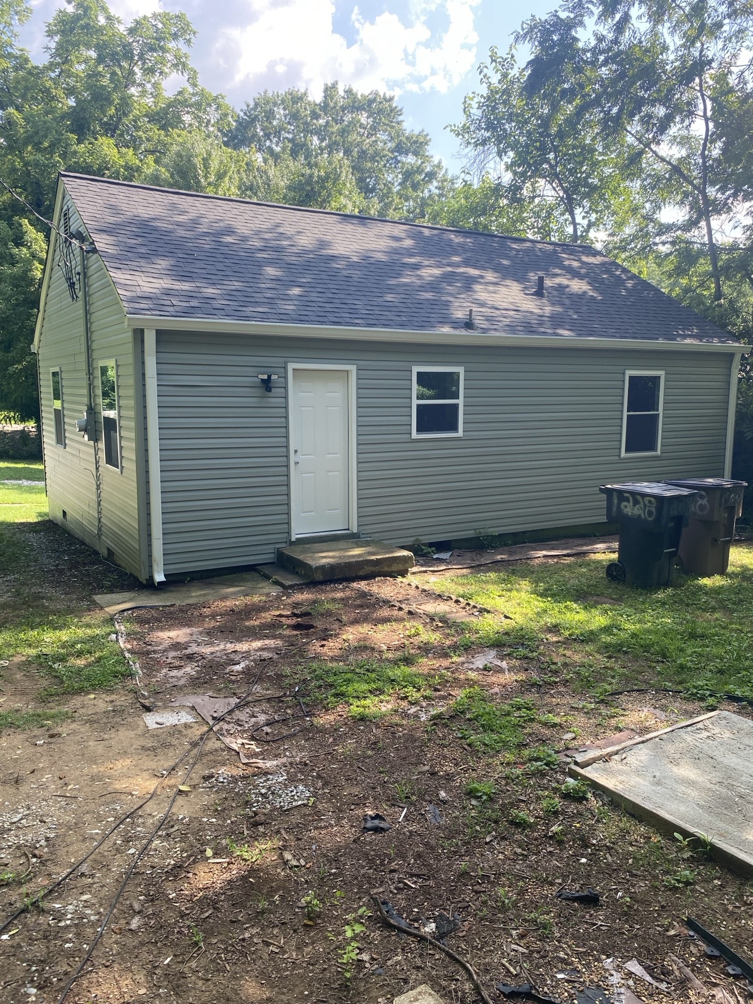 1228 Coarsey Dr Property Photo 3